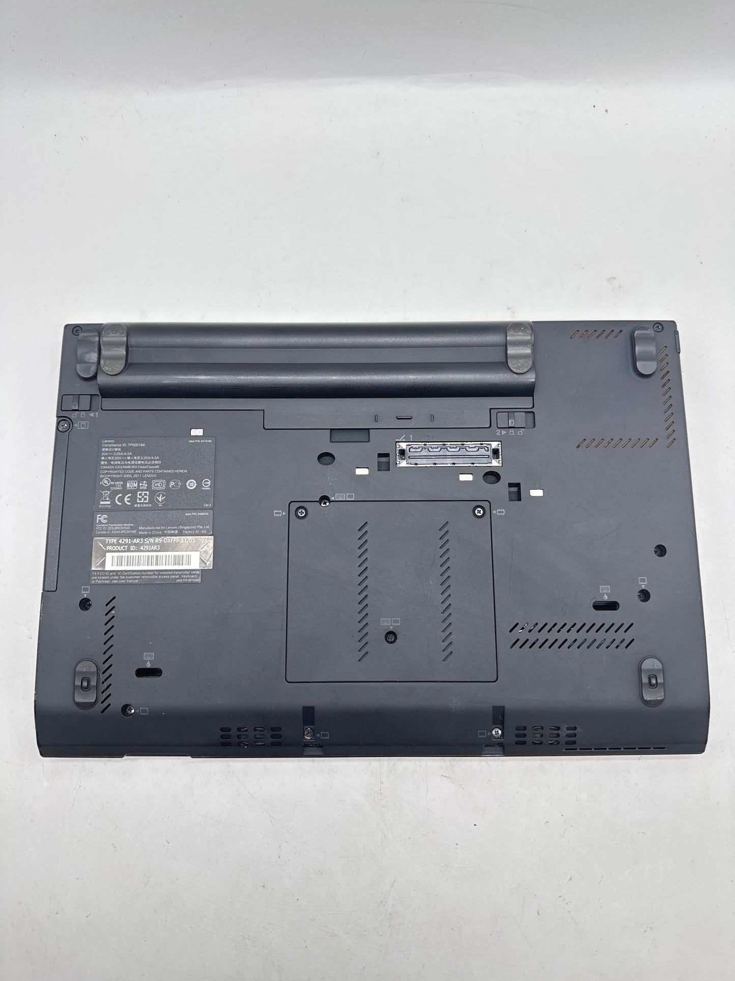 Lenovo THINKPAD X22012.5" i5-2520M @2.5GHz 4GB RAM 320GB HDD UNTESTED