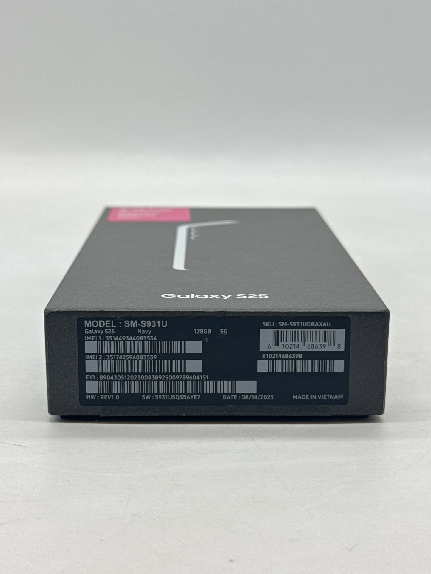 T-Mobile Samsung Galaxy S25 6.2" SM-S931U 128GB 12GB RAM Navy - Open Box
