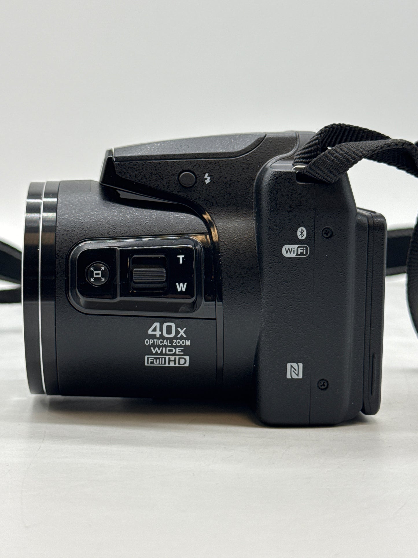 Nikon COOLPIX B500 16MP 40x Optical Zoom Digital Camera Built-in WiFi - Untested