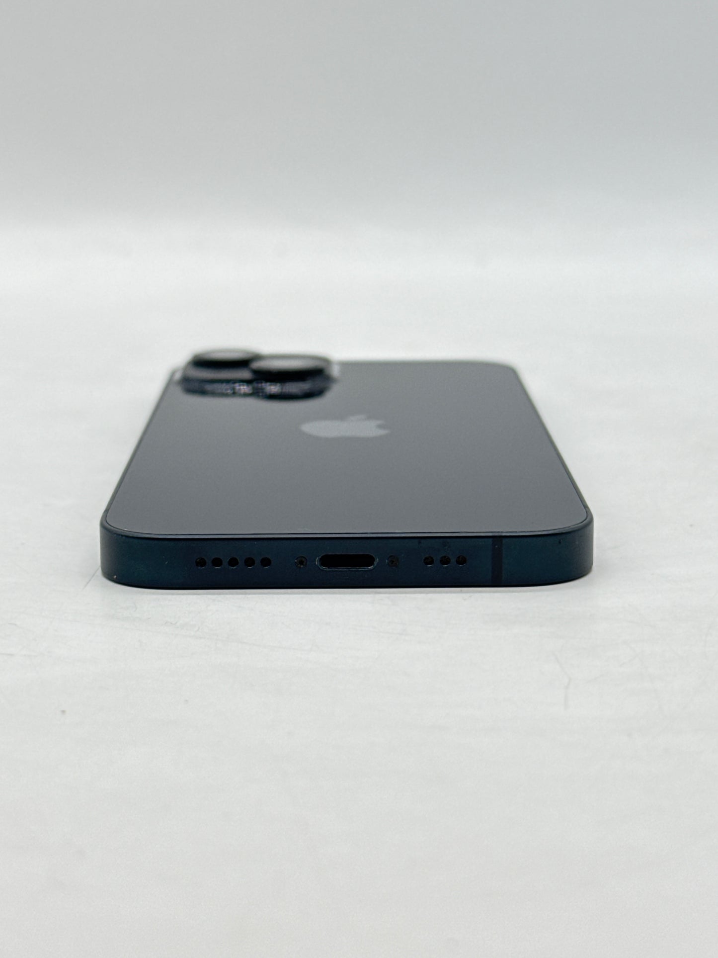 T-Mobile Apple iPhone 14 MPUA3LL/A A2649 128GB Midnight 86% Battery Health