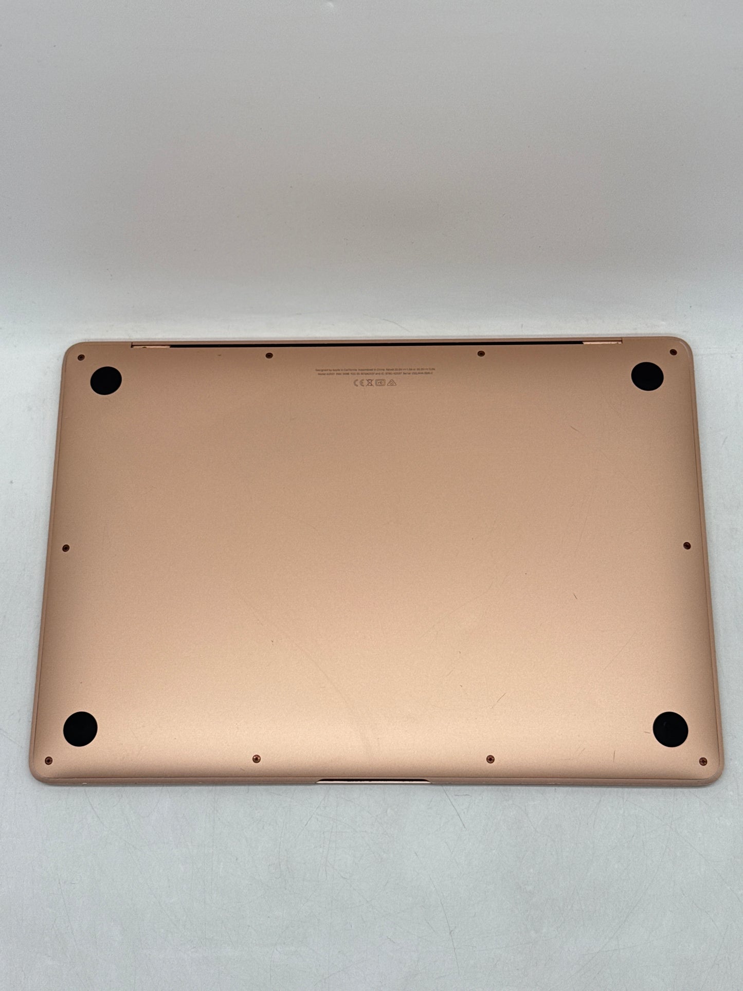 2020 Apple MacBook Air 13.3" A2337 M1 8C CPU 7C GPU 8GB RAM 256GB - READ!