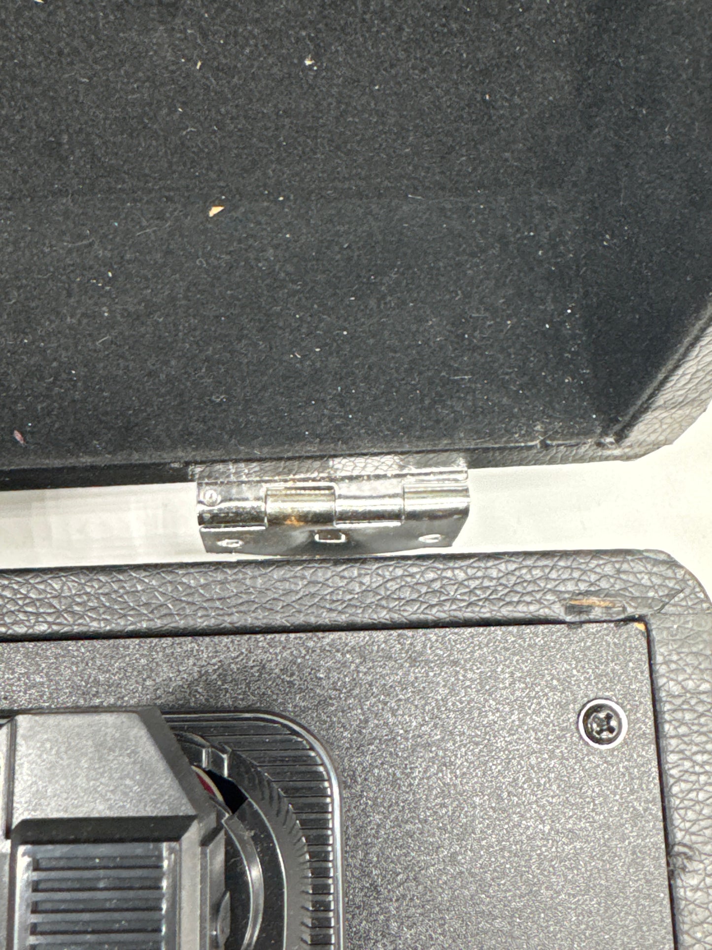 Victrola Journey BT in and Out turntable Suitcase !READ