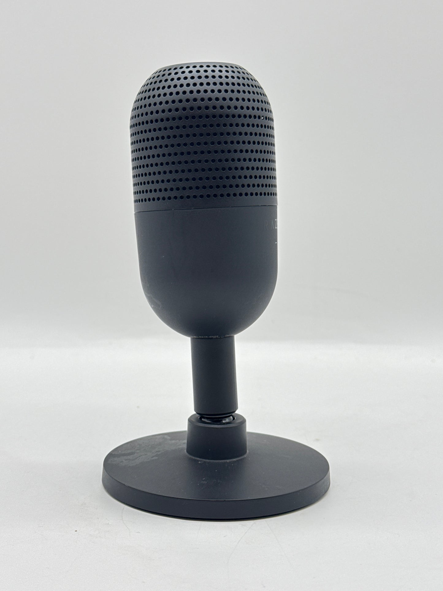 Razer Seiren V3 Mini Ultra-Compact USB Microphone 14mm Carbon Black