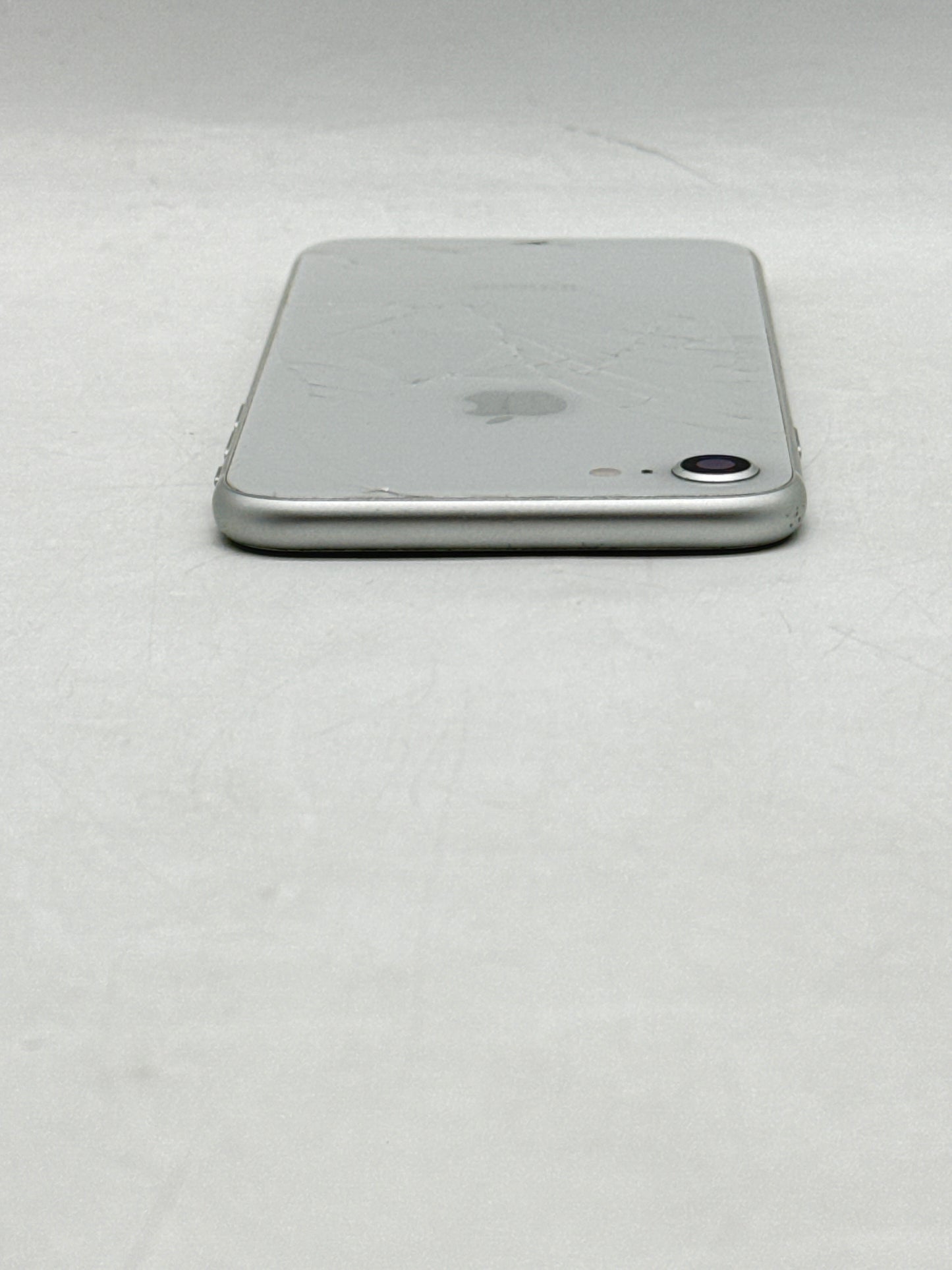Apple iPhone 8 64GB Silver Locked - Service Battery - For Parts