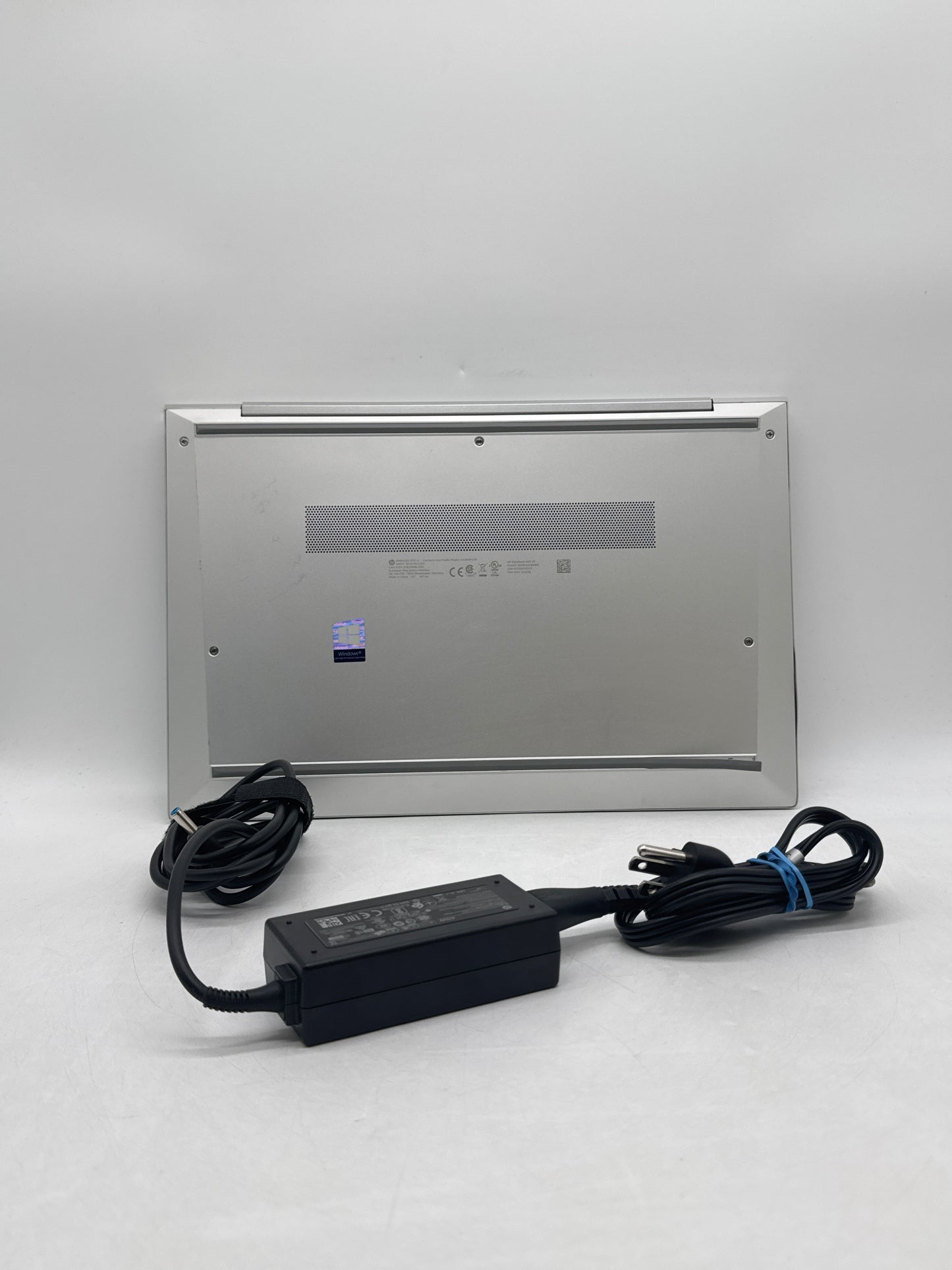 HP EliteBook 845 G7 14.0" FHD Ryzen 7 PRO 4750U 1.7GHz 256GB SSD 16GB RAM - Read!