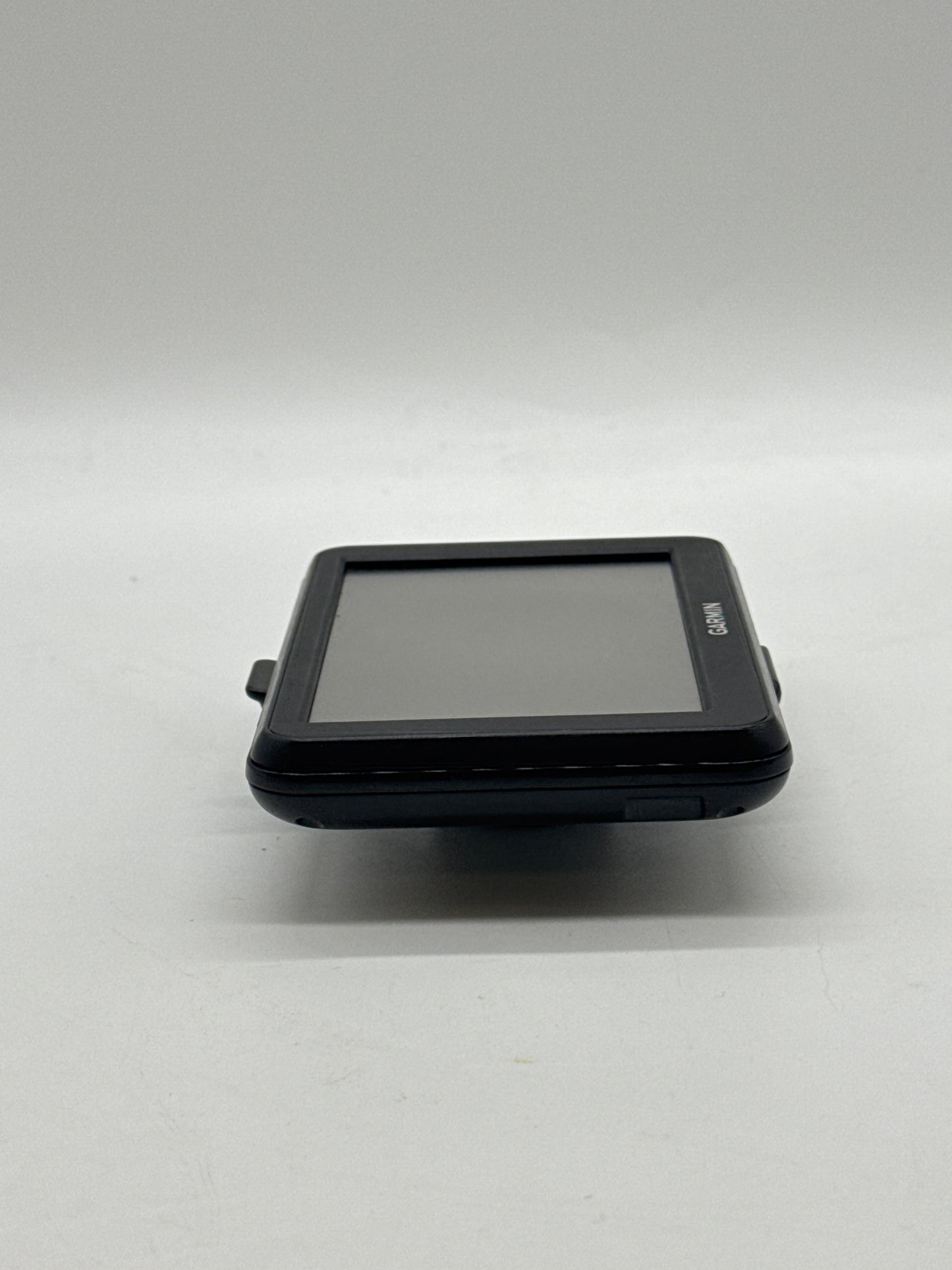 Garmin NUVI 50LM GPS Bundle Charger Mount.