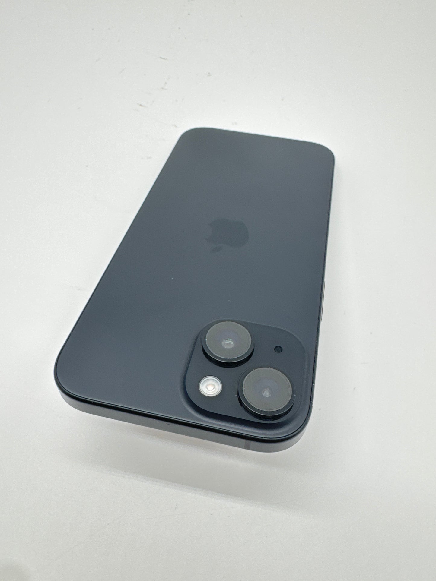 T-Mobile Apple iPhone 15 128GB 100% Battery Health 31 Cycle Count A2846 MTLV3LL/A