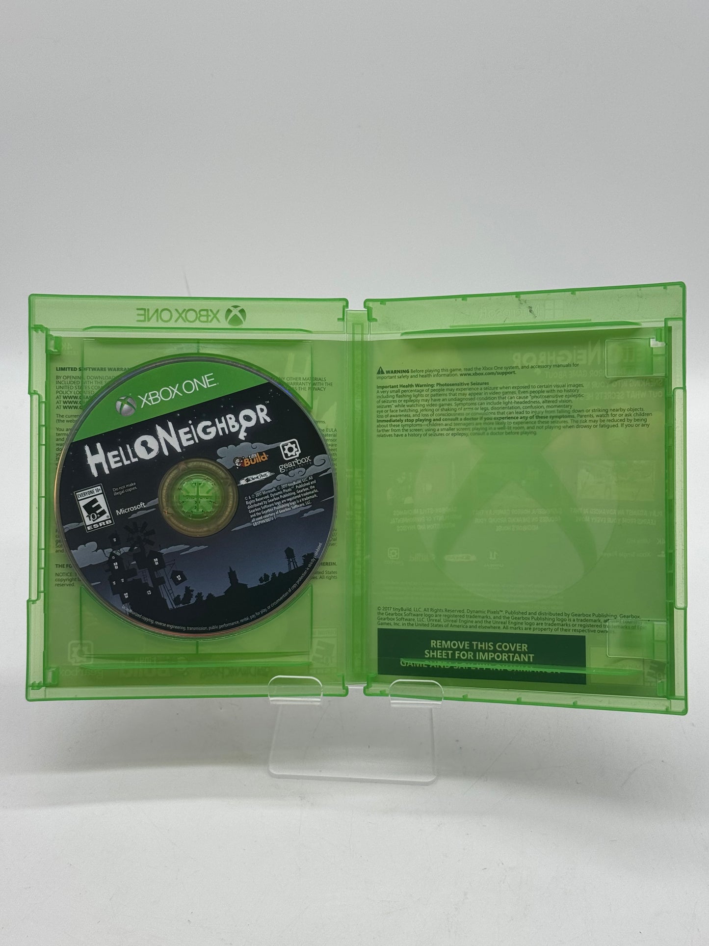 Hello Neighbor - Xbox One / Xbox One S / Xbox One X / Xbox Series S/X