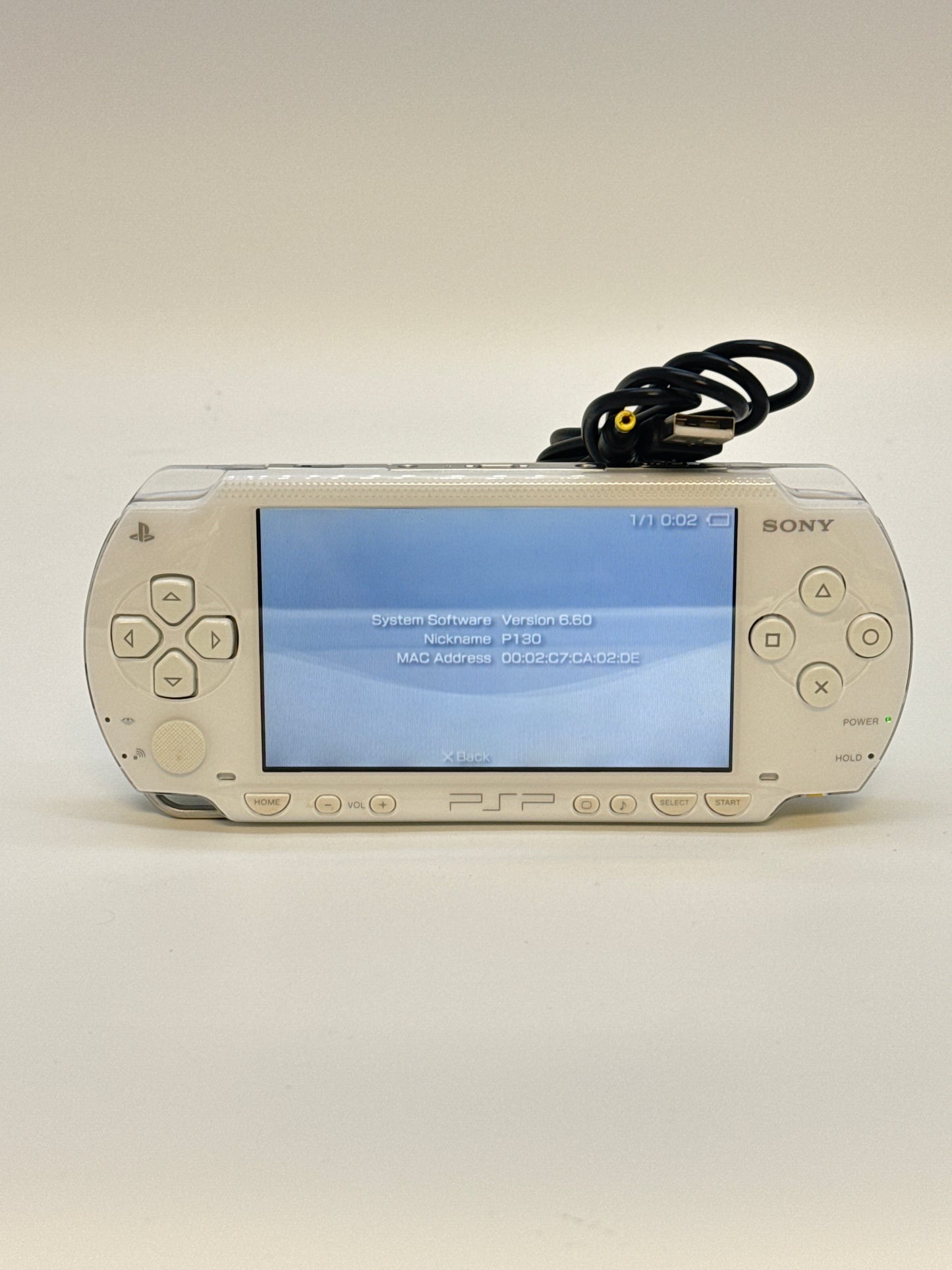 Sony PSP PCH-1000 Crystal White Video Game Handheld Console