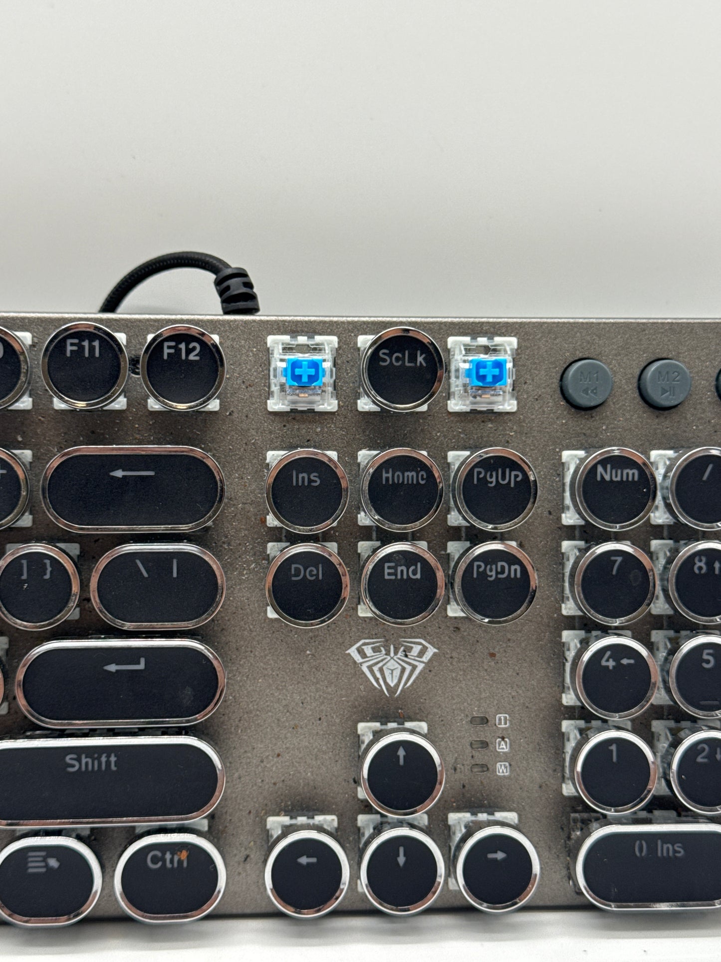 AULA F2088 Black Gaming Keyboard - Broken for Parts or Repair