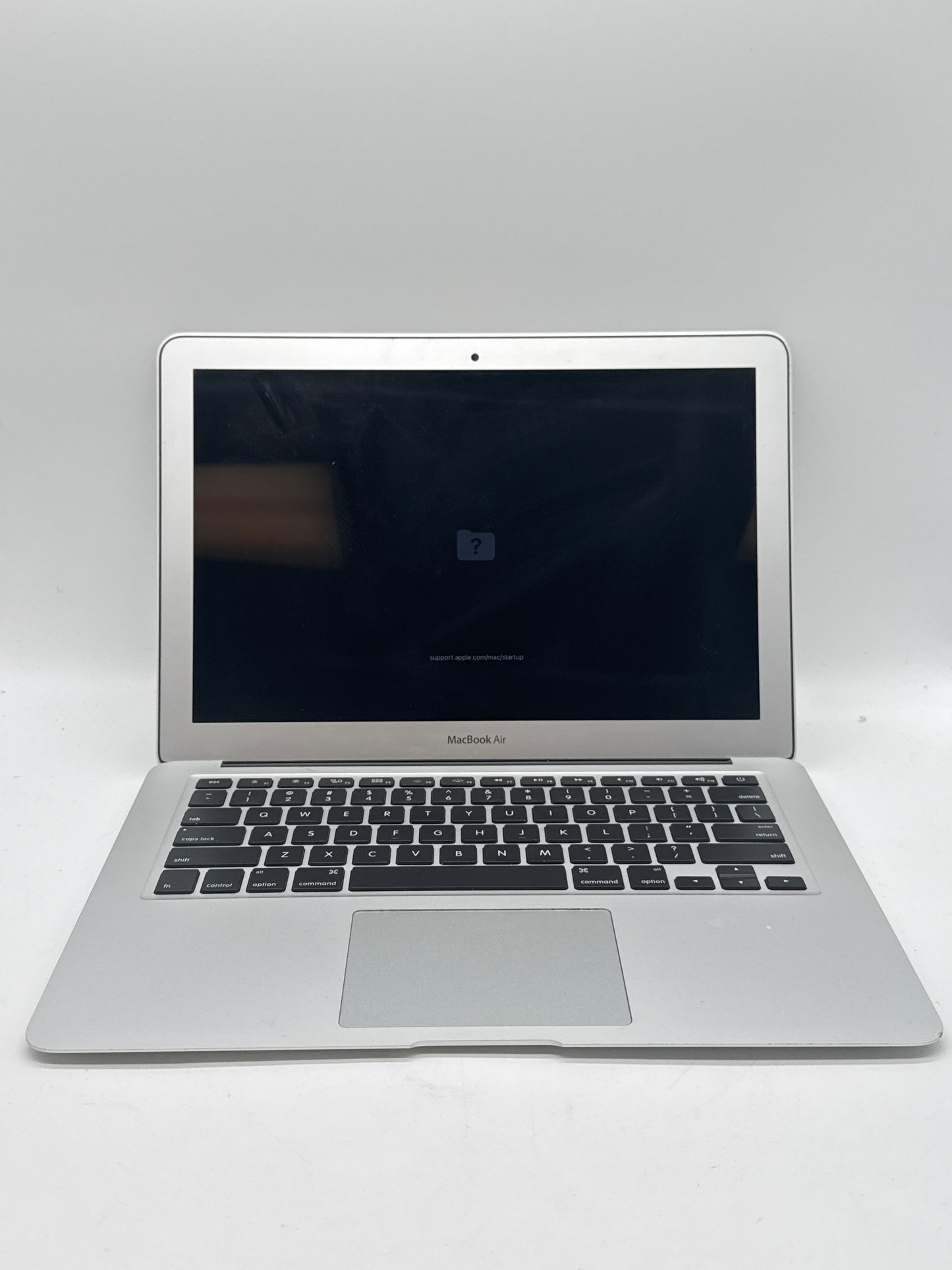 Apple MacBook Air 13" Core i5 1.8GHz 8GB Ram 128GB No OS PARTS Only