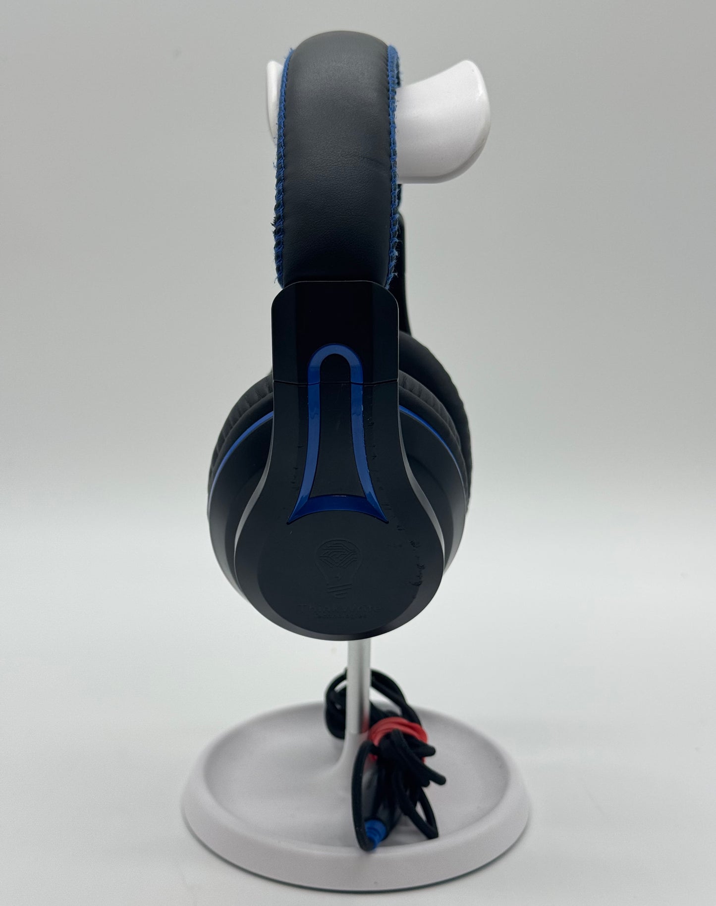 ThinkWrite Technologies TW200 Wired Gaming Headphones - Black - Used