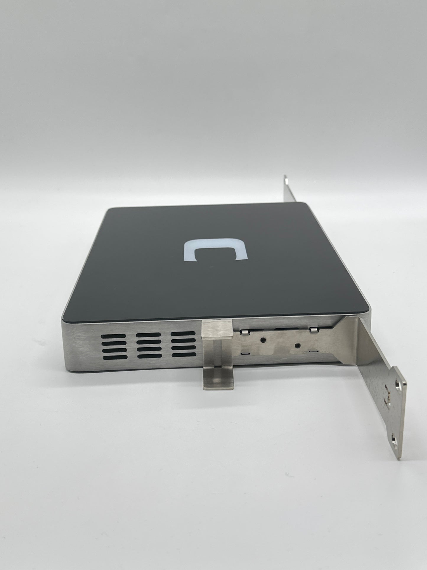 Clavister Firewall Amer Eagle Series E7 Switch Appliance