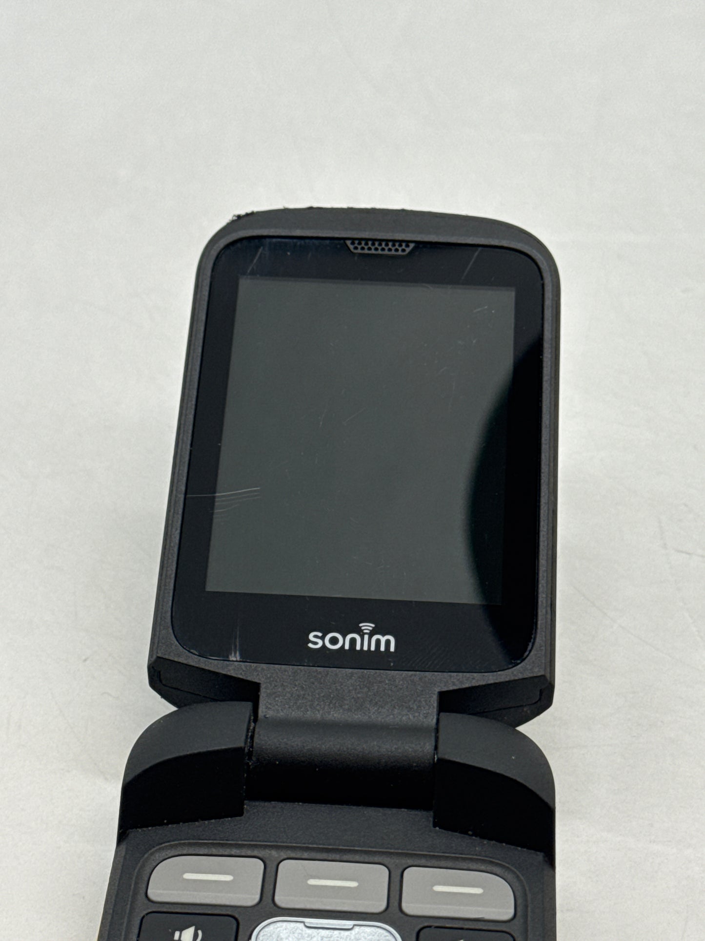 Sonim XP3 Plus XP3900 Rugged Flip Phone 16GB Wi-Fi Only