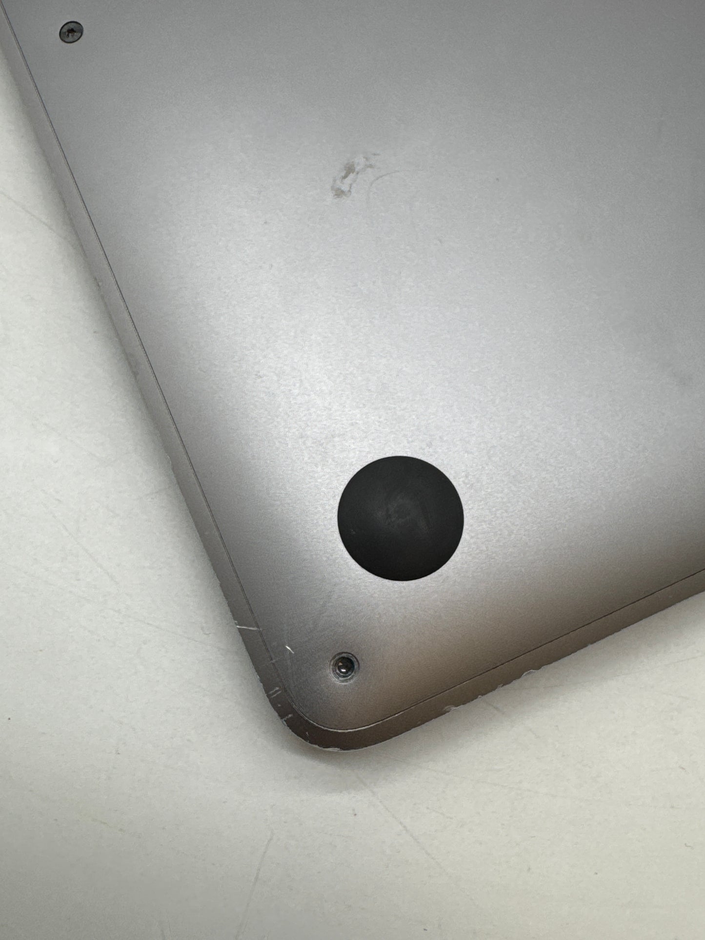 2017 Apple MacBook Pro 13.3" A1708 Core i5 2.3GHz 8GB 128GB SSD - Read!