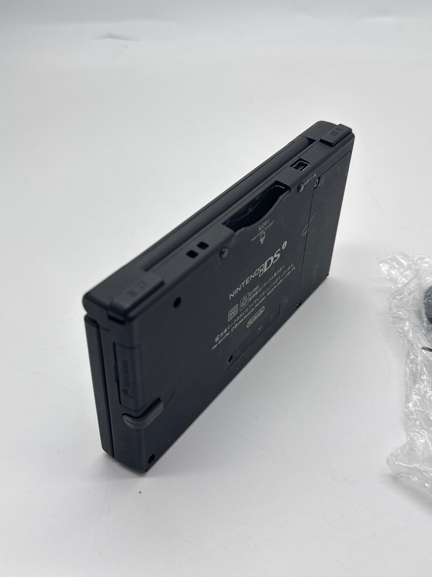 Nintendo DSi TWL-001(JPN) Black Console #423 w/Stylus & Charger Yellowed Displays AS IS