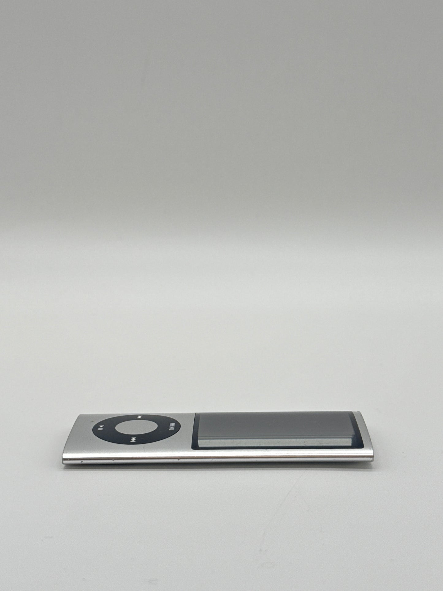 Apple iPod Nano A1320 5th Gen 8GB - Bad Battery