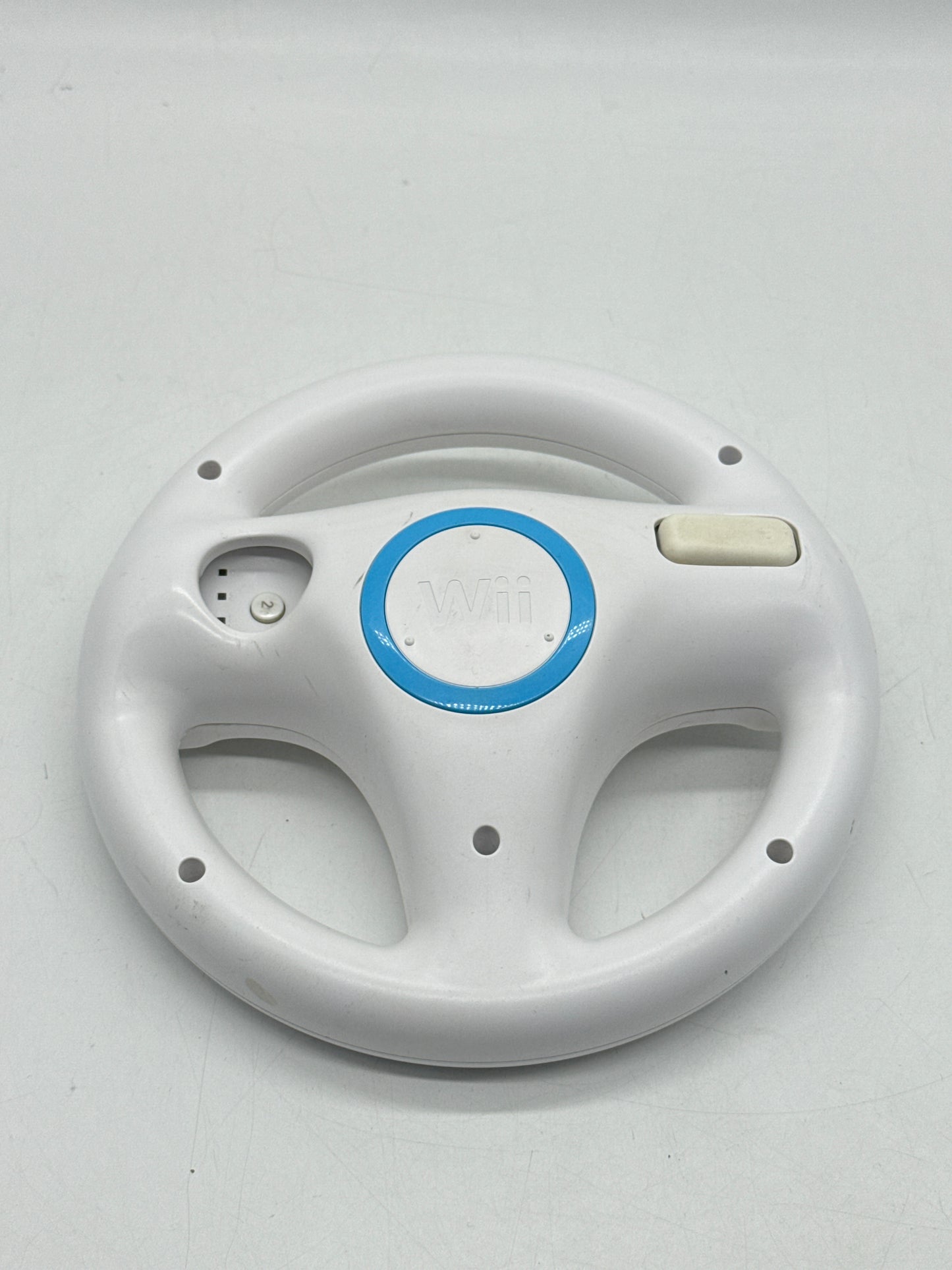 Nintendo Wii Video Game Console RVL-001 White Bundle