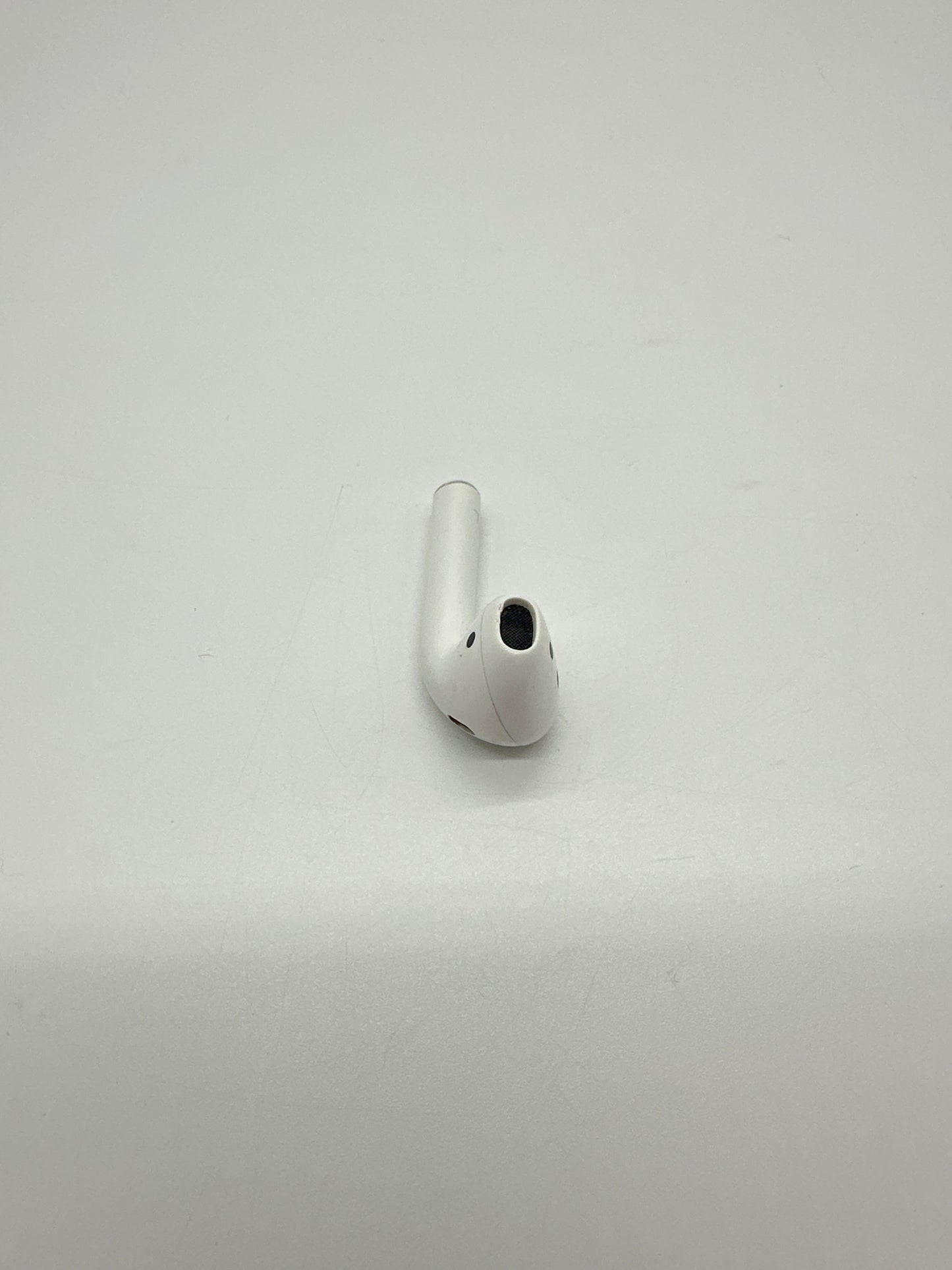 Apple AirPods 1st Gen LEFT SIDE EARBUD ONLY A1602