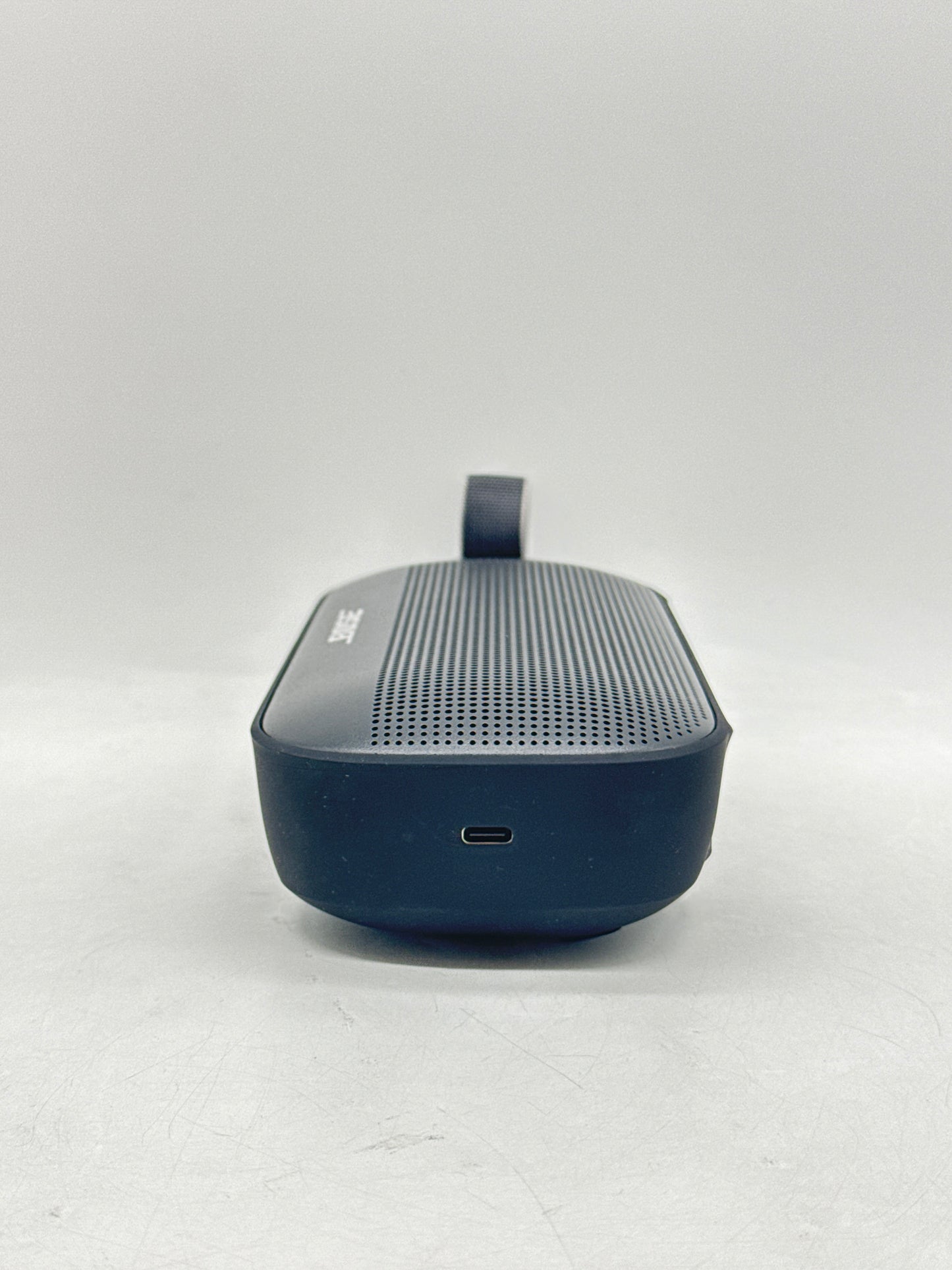 Bose SoundLink Flex Bluetooth Portable Speaker Black Used with Box