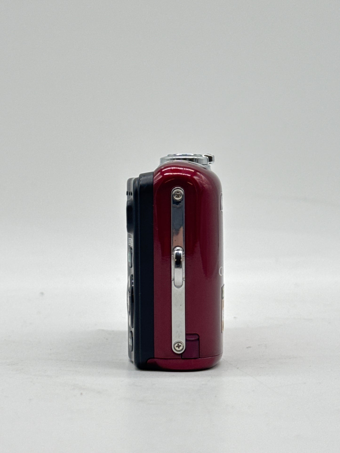 Nikon COOLPIX L30 5X Zoom 20.1MP Red Digital Camera