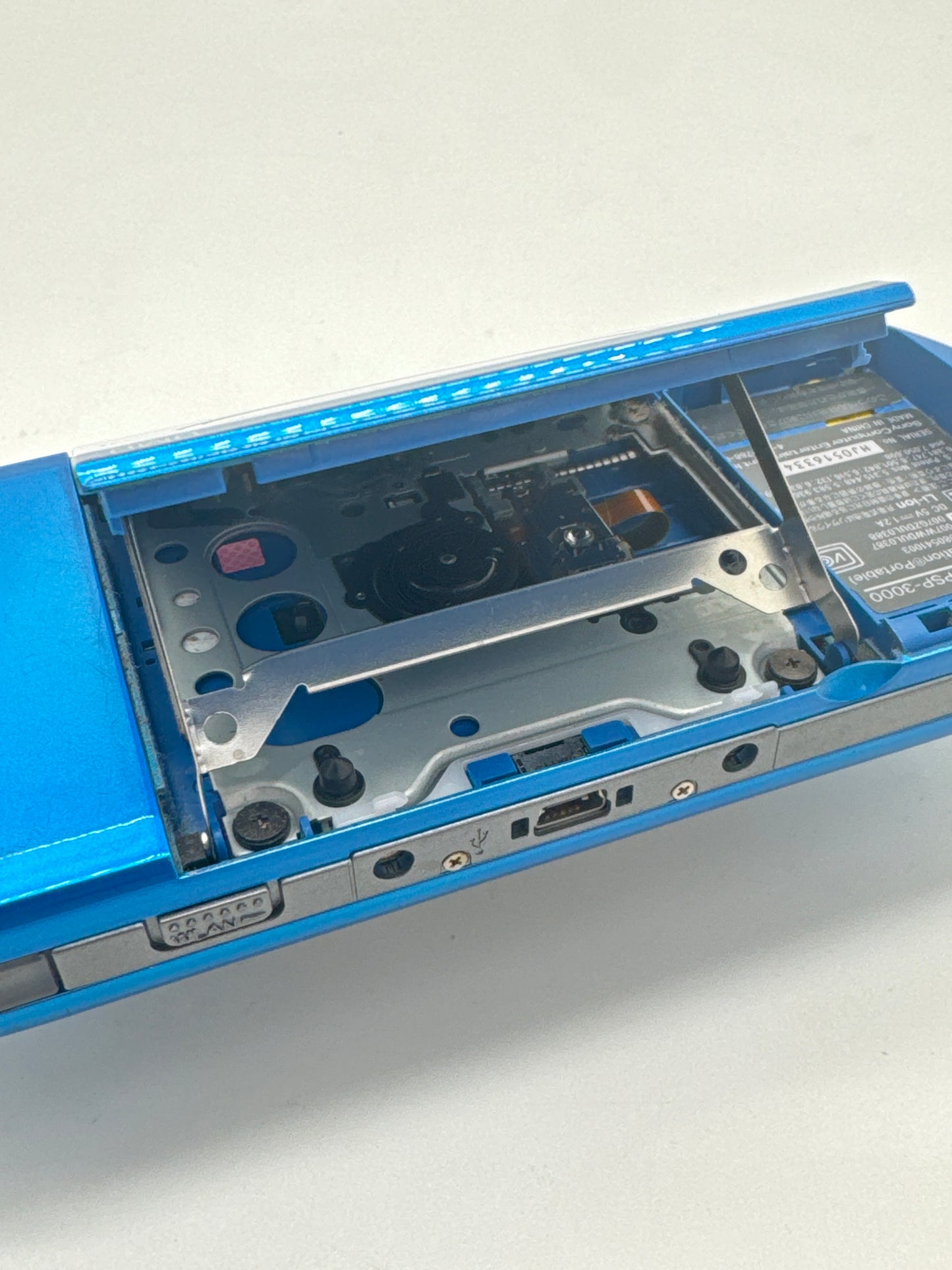 Sony PSP-3000 Metallic Blue Console Only #96 No Battery No Battery Lid AS IS