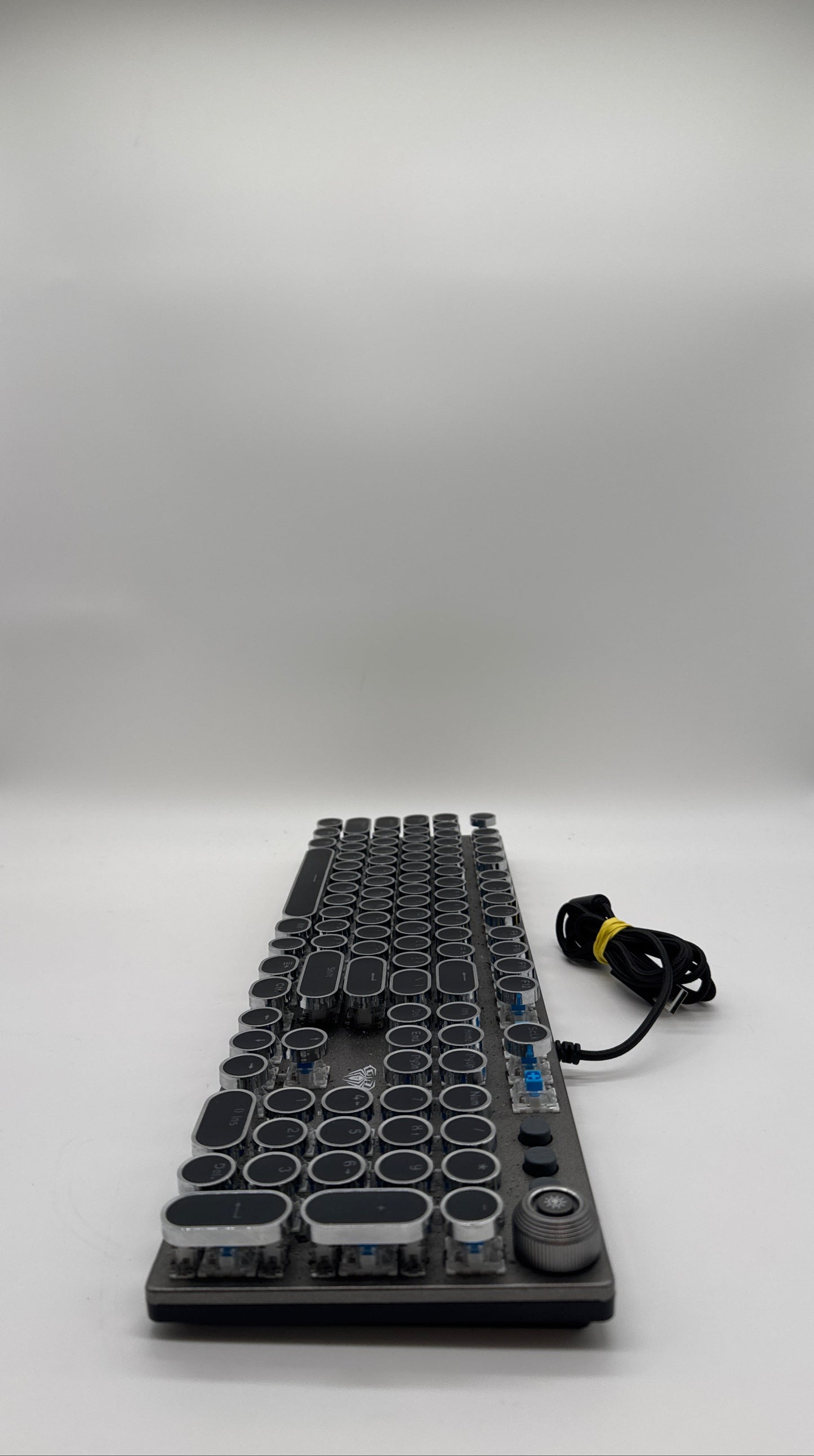 AULA F2088 Black Gaming Keyboard - Broken for Parts or Repair