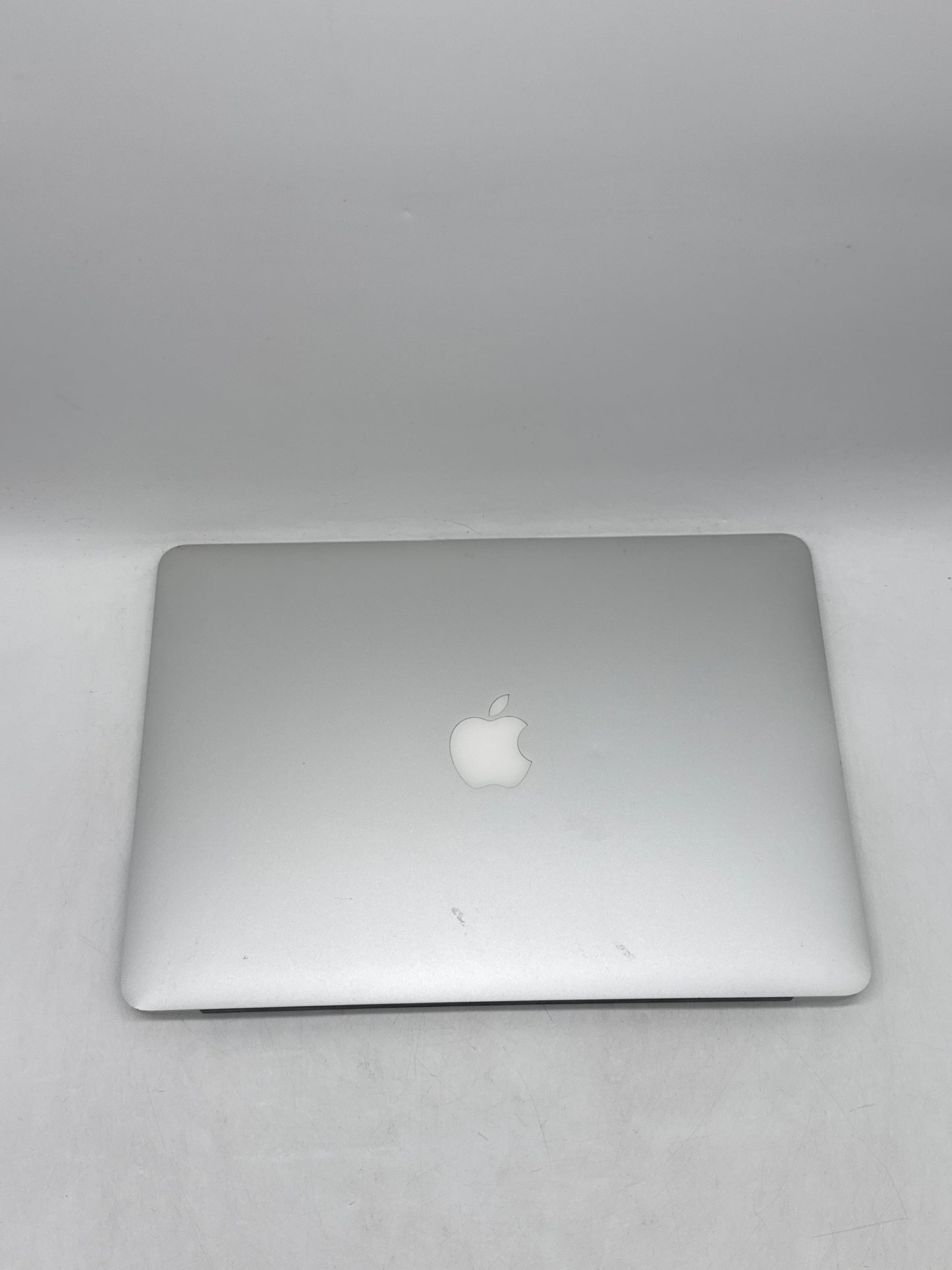 2015 Apple MacBook Air 13" A1466 Core i5 1.6 GHz 128GB SSD 4GB RAM - Broken Read!