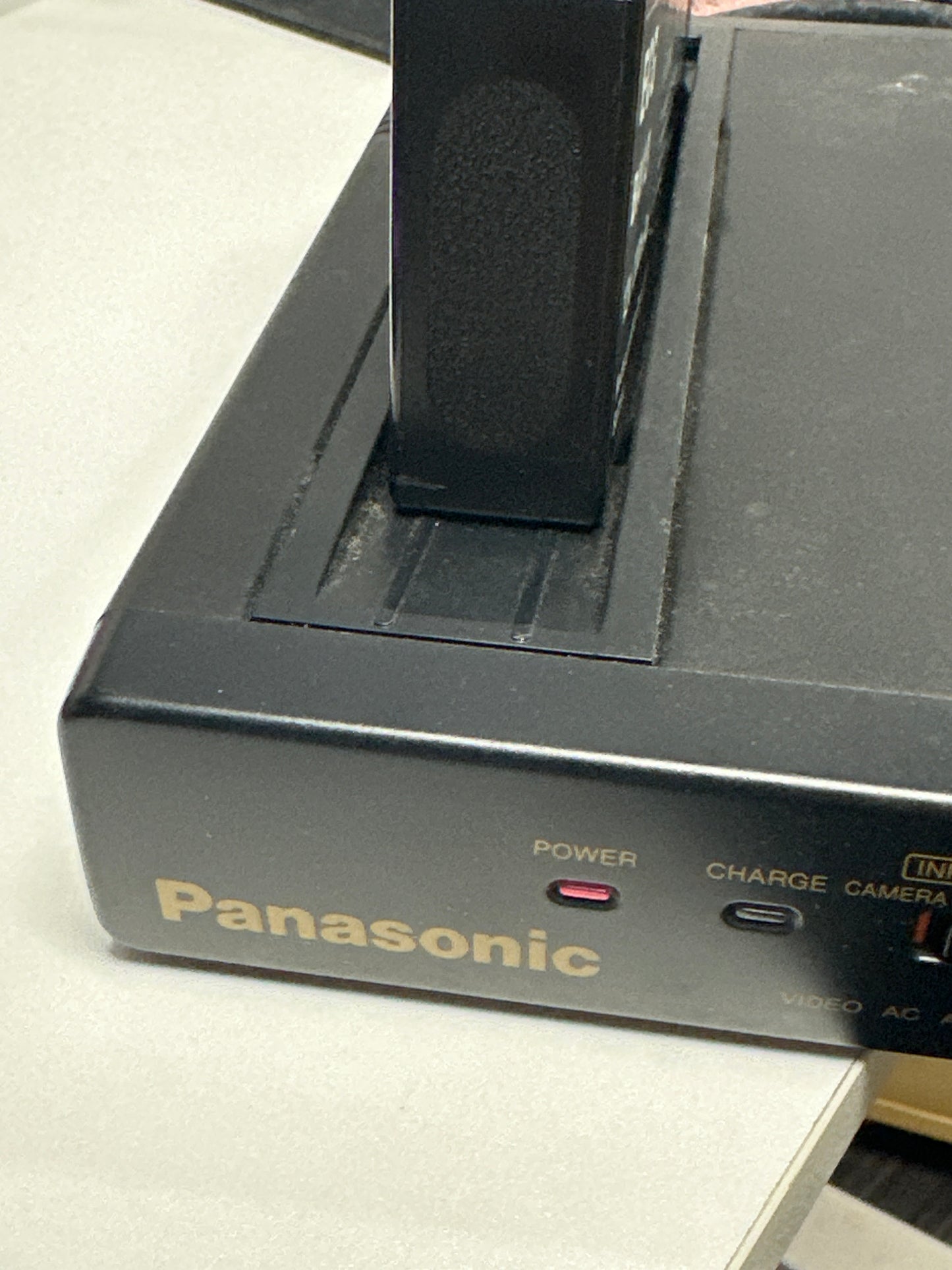 Panasonic OmniMovie VHS Video Camcorder PV-510 w/ Case & Accesories