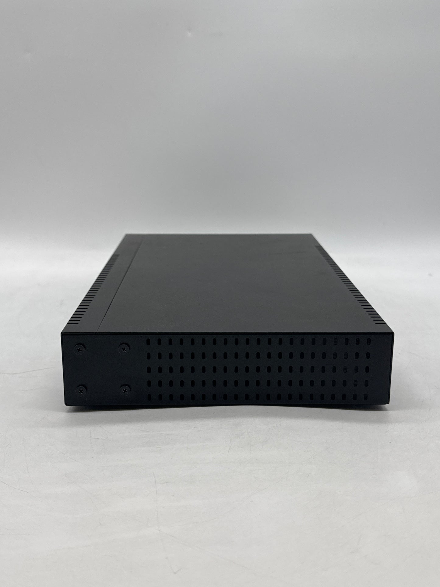 Buffalo BS-GU2024 24-Port Gigabit PoE Network Switch