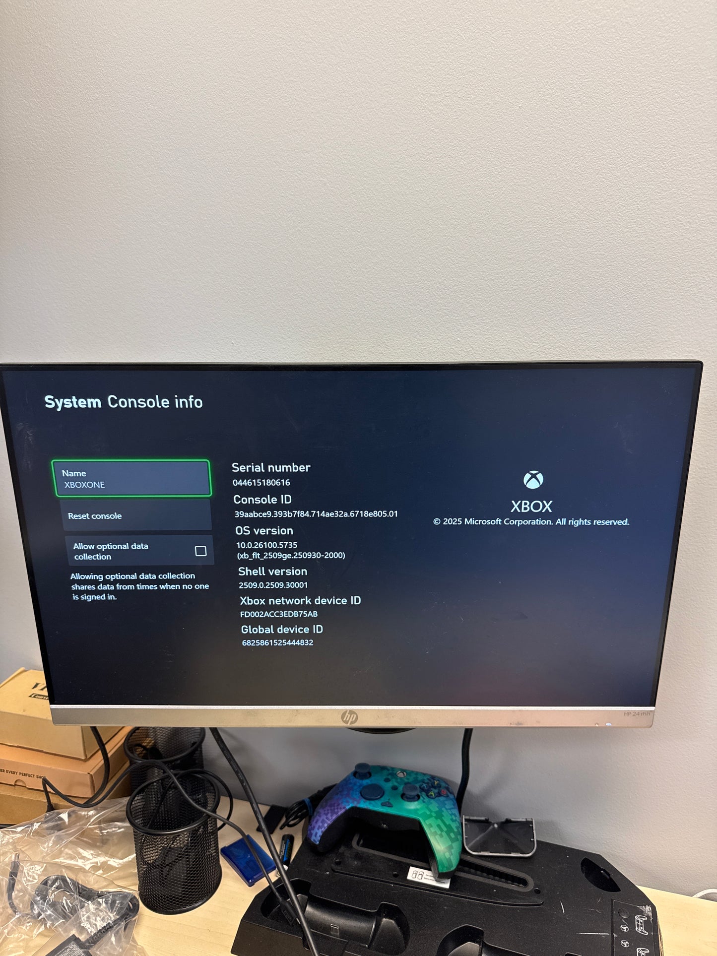 Microsoft Xbox One S (1681) 1 TB w/ Controller, HDMI, Power Cable