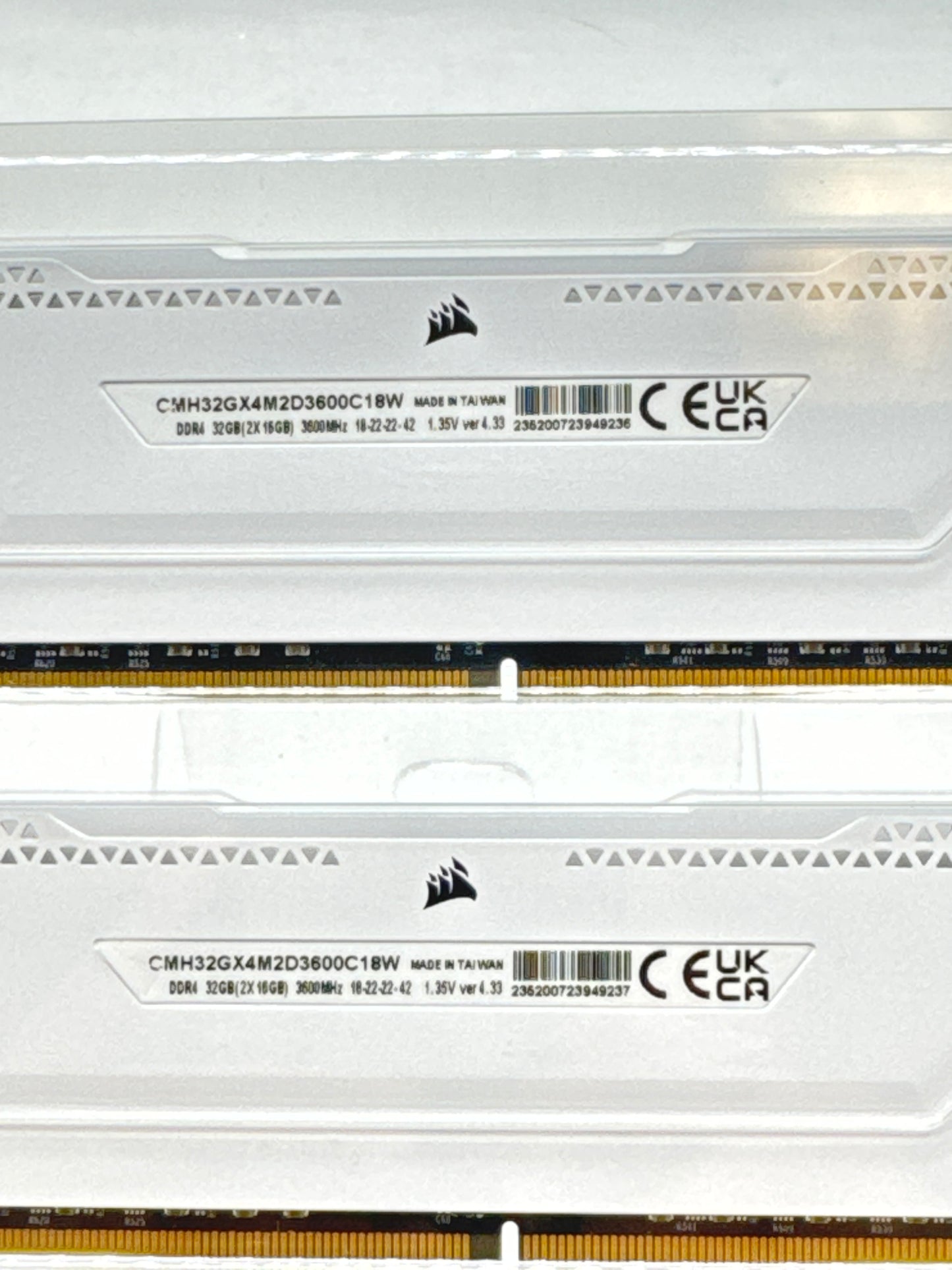 Corsair Vengeance RGB Pro SL Desktop Memory RAM 32GB (2x16GB) DDR4 3600MHz