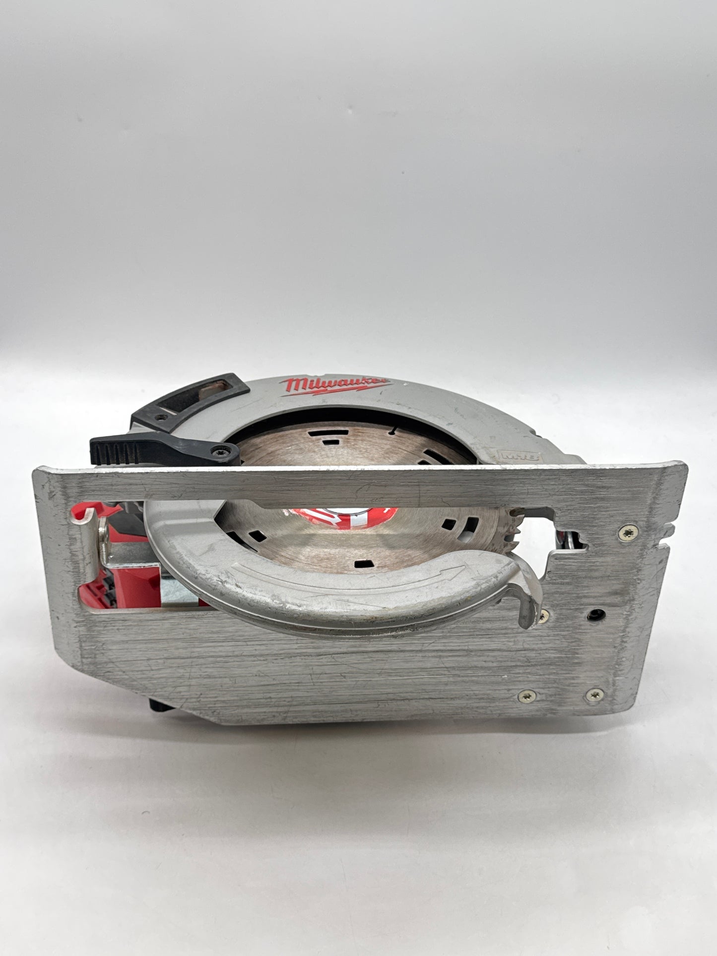 Milwaukee 2631-20 M18 Brushless 7-1/4 Circular Saw Tool-Only