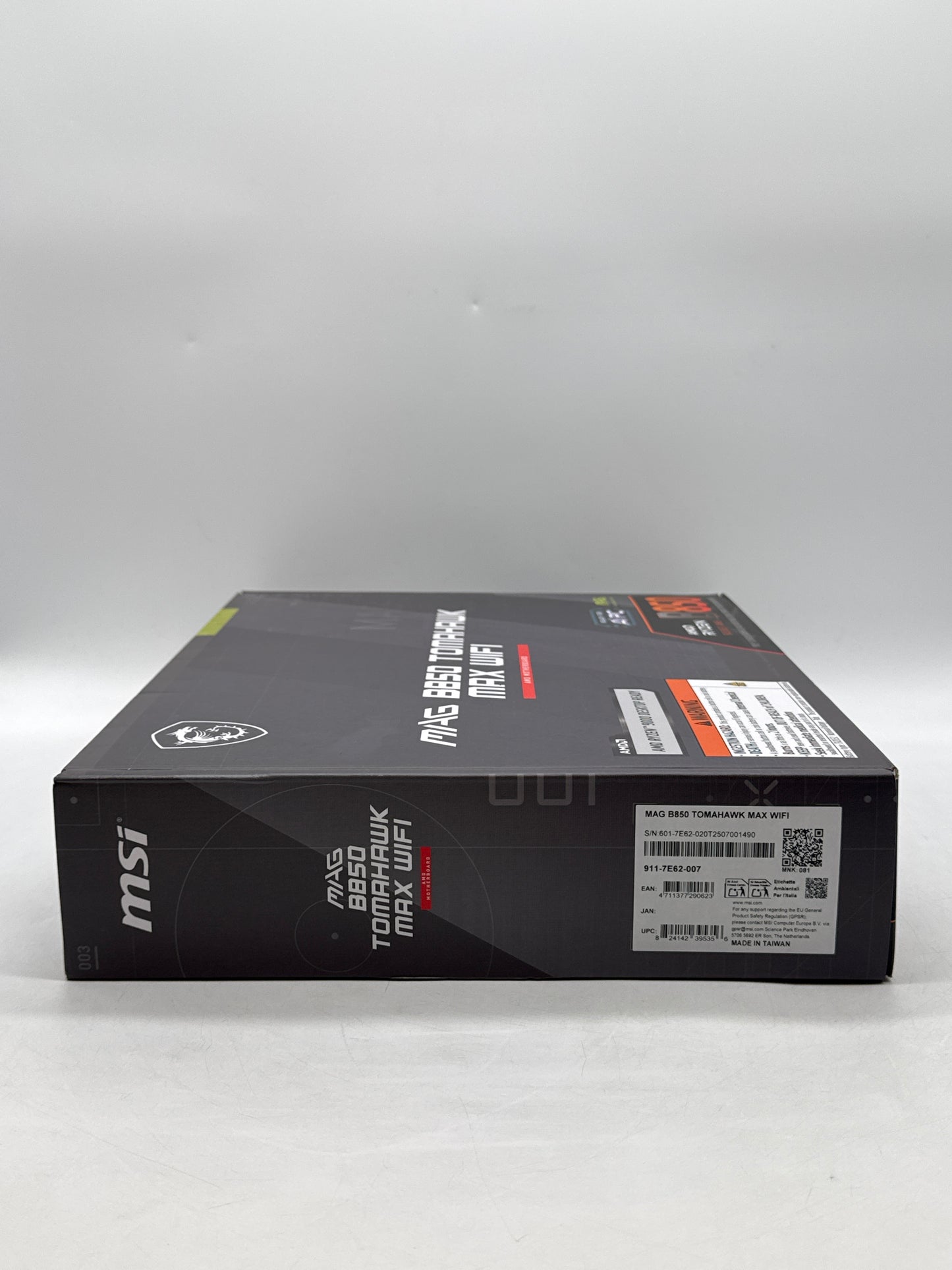 New MSI MAG B850 TOMAHAWK MAX WIFI Socket AM5 AMD B850 ATX DDR5 MotherBoard