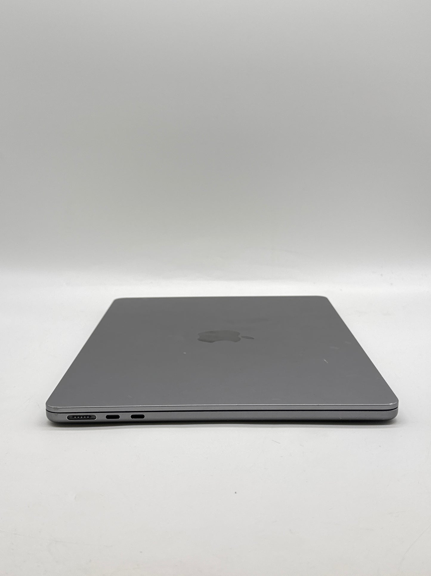 Apple MacBook Air M2 A2681 13.6" 8C CPU 8C GPU 8GB 256GB - Remotely Managed