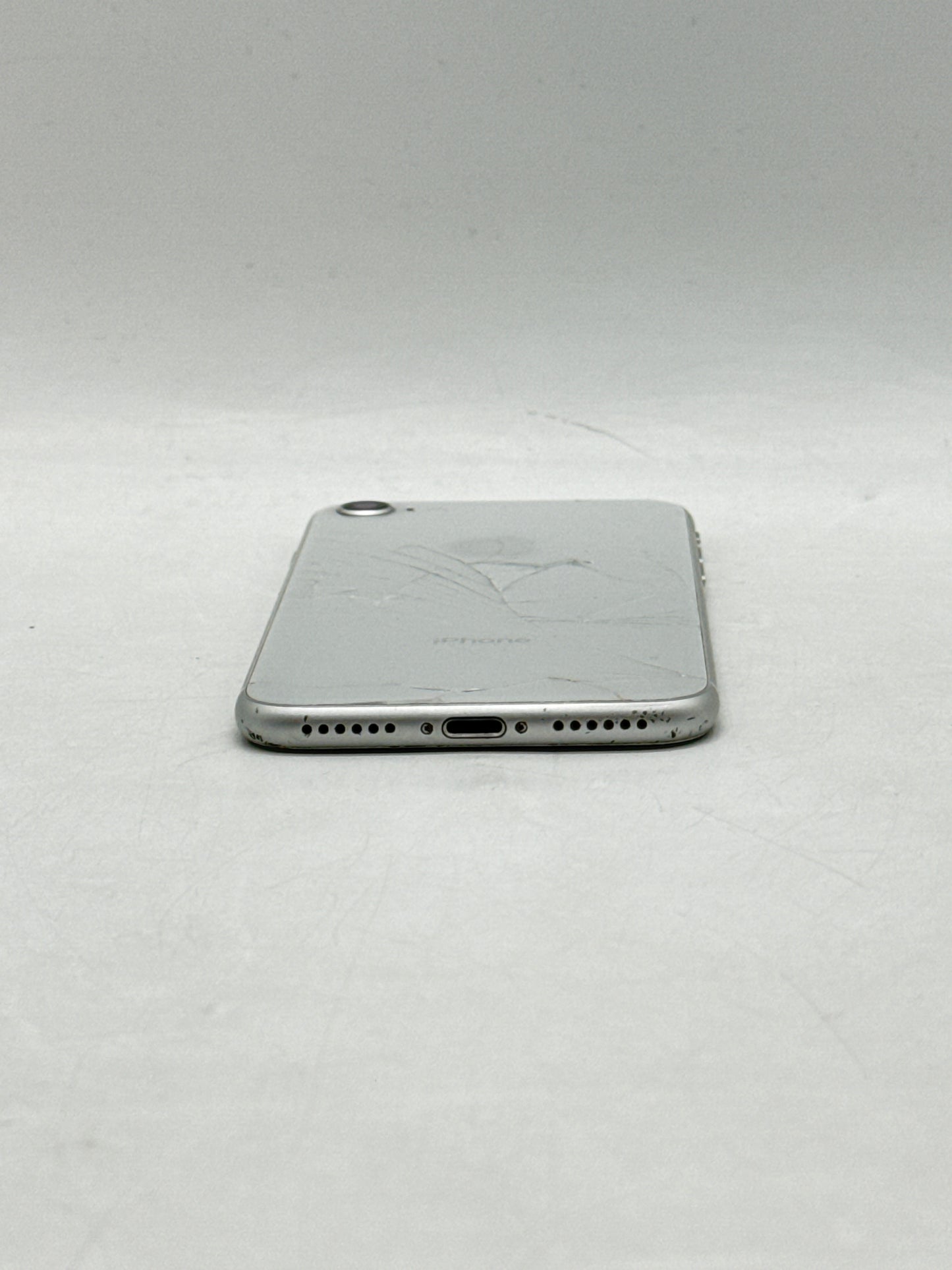 Apple iPhone 8 64GB Silver Locked - Service Battery - For Parts