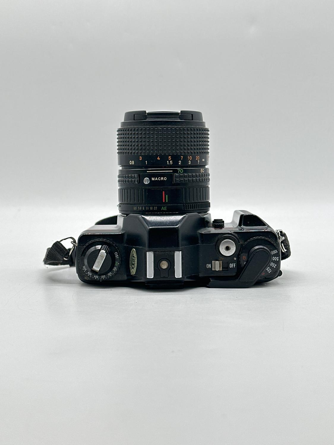 Konica TC-X 35mm SLR camera w/35-70mm lens