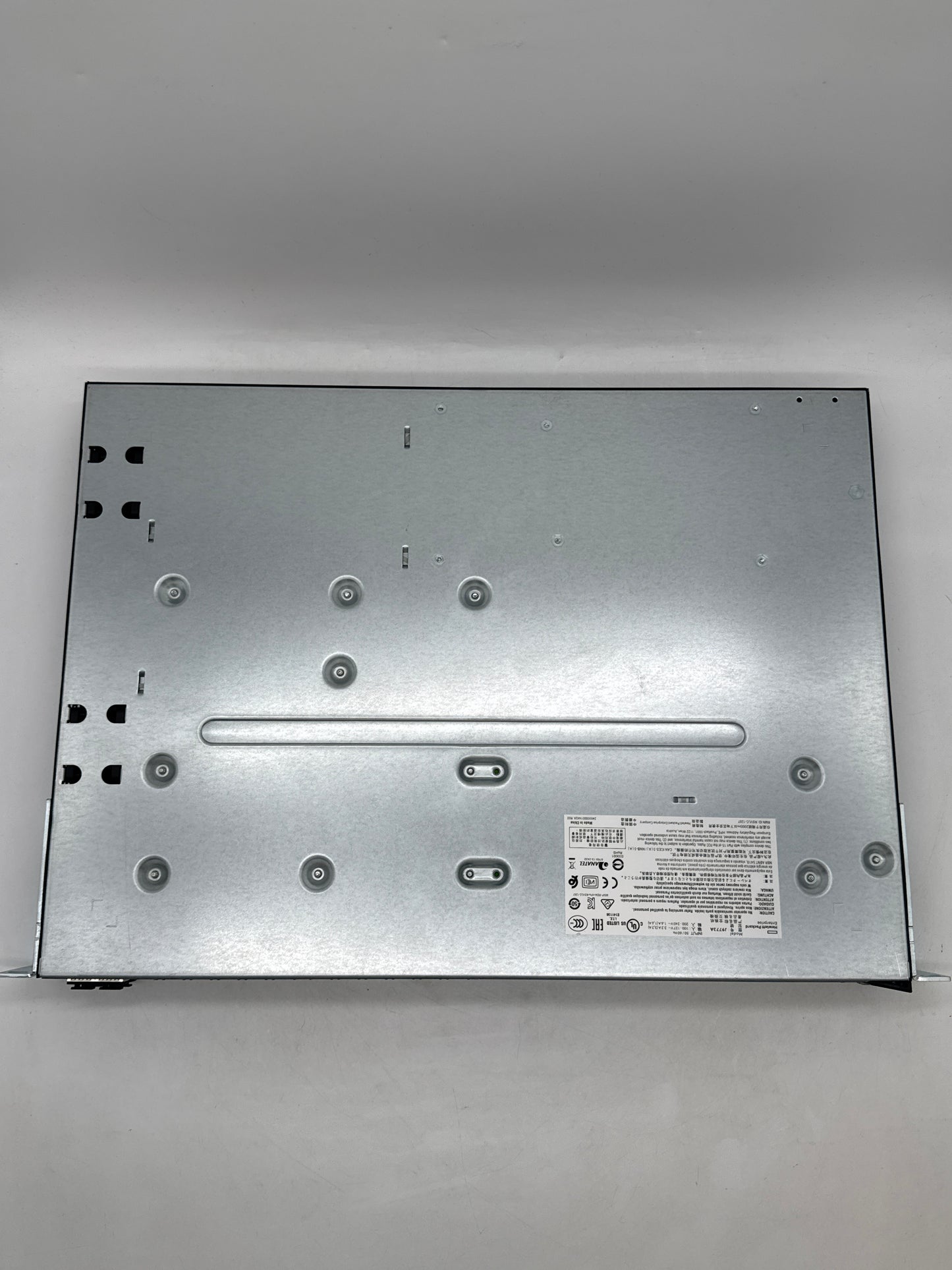 Lot of 2 Aruba 2530-24G PoE+ J9773A 24-Port Gigabit Network Switch