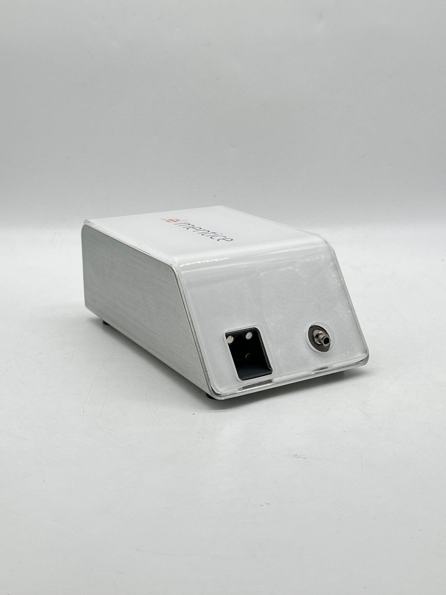 Mentice VIST® mini9F Endovascular Medical Simulator with Accessories – As Is Untested