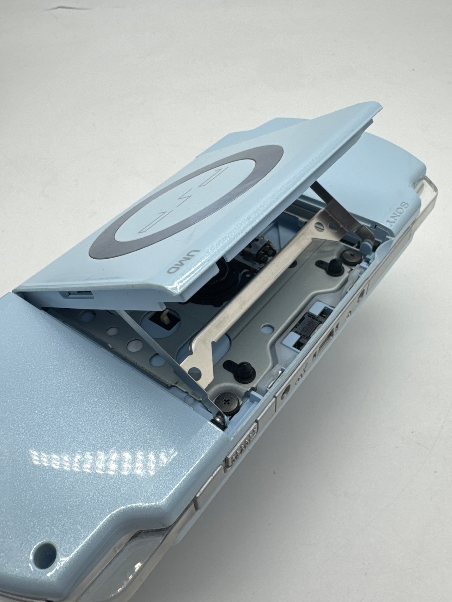 Sony PSP-2000 Blue Console #293 w/2400mAh Battery No Charger