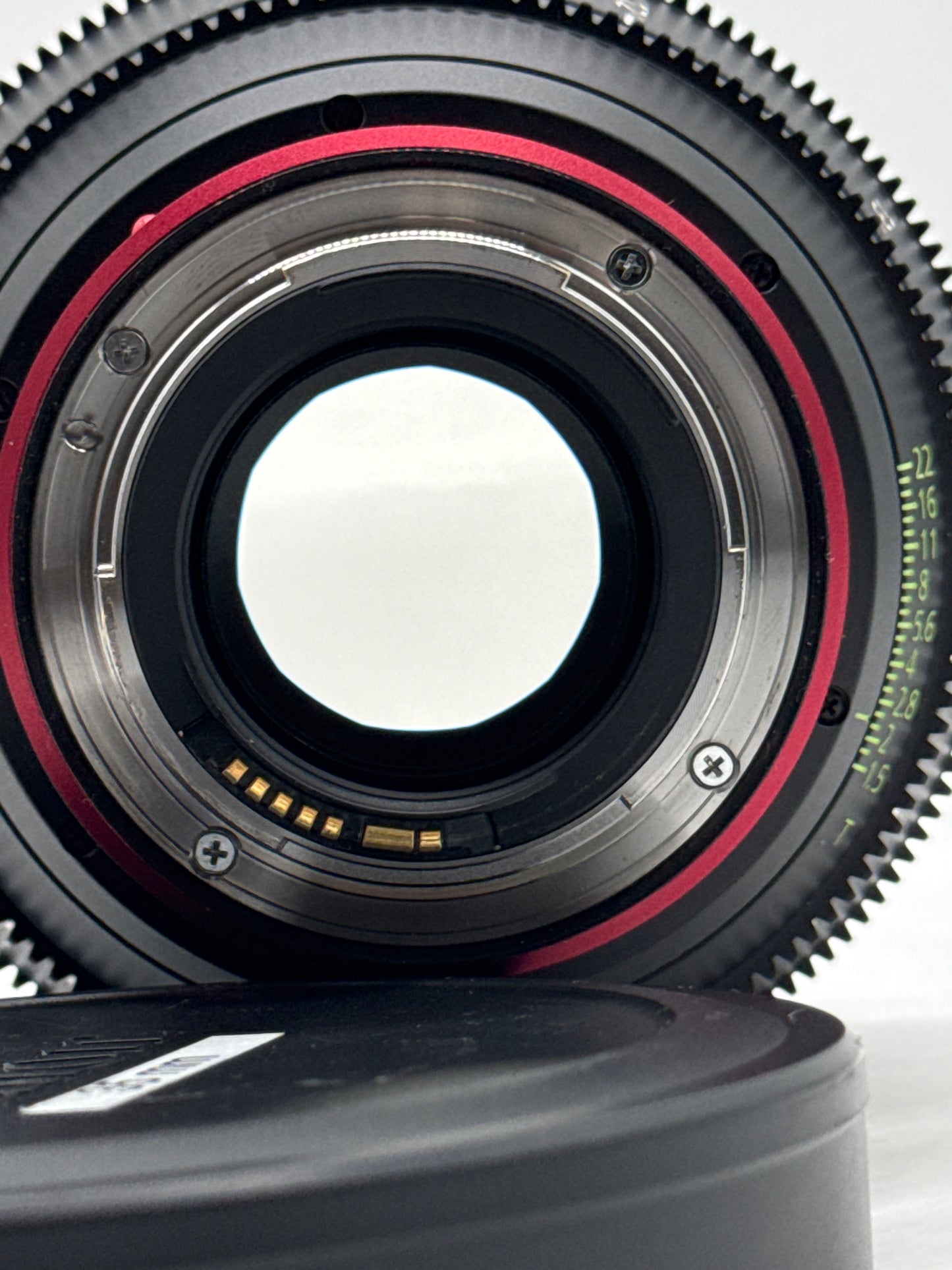 Canon CN-E 35mm T1.5 L F Cinema Prime Lens (EF Mount)
