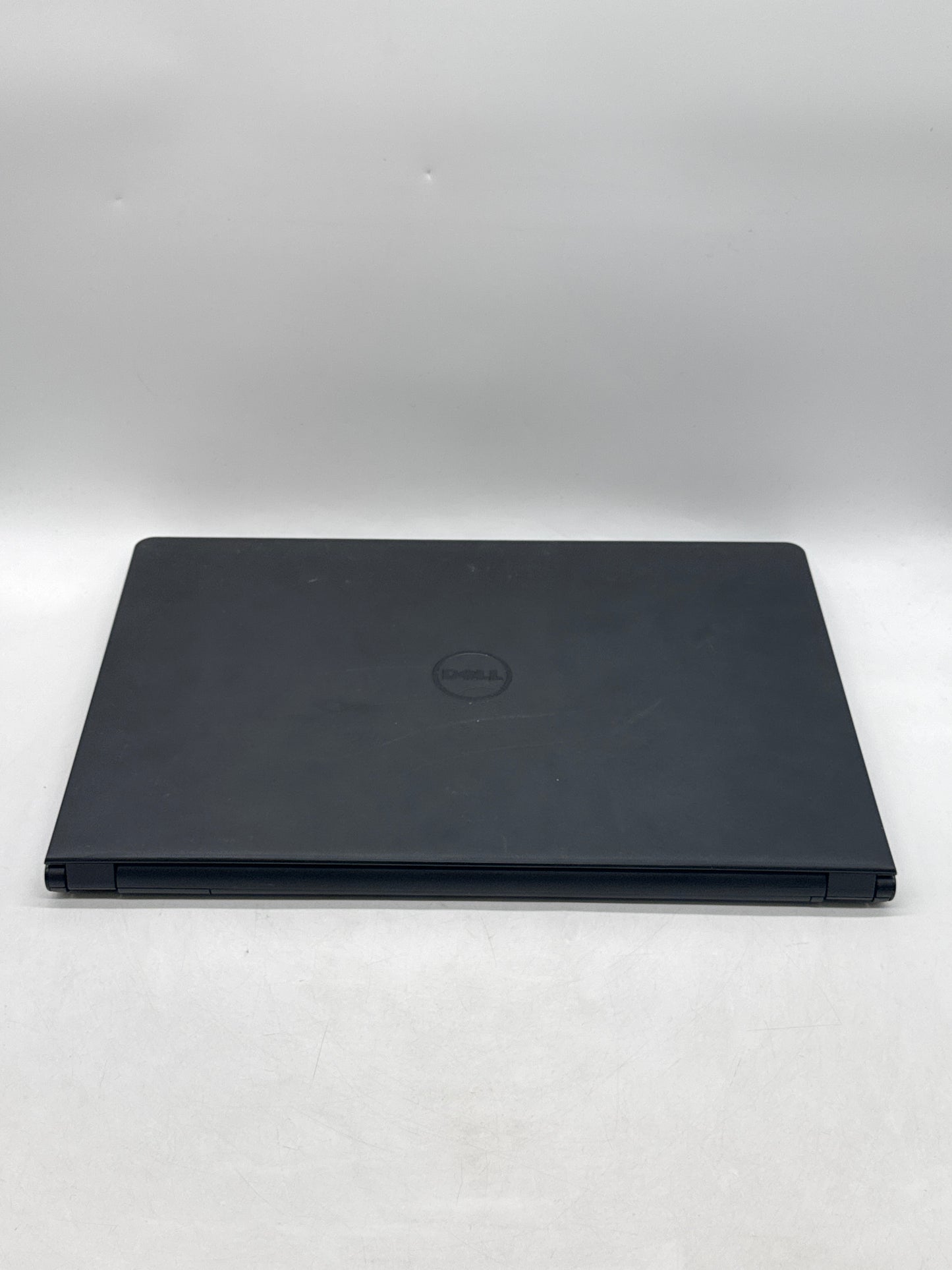 Dell Inspiron 3552 15.6" 4GB RAM 500GB HDD - Broken Nor working READ!