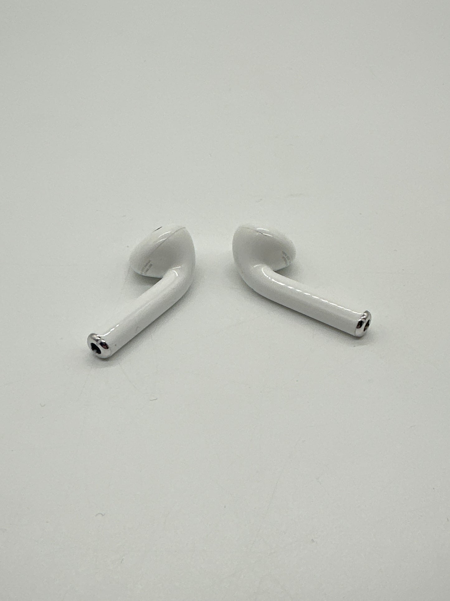 Apple AirPods with Charging Case A1602 EarPods - White, Left & Right, Authentic - Free Shipping!