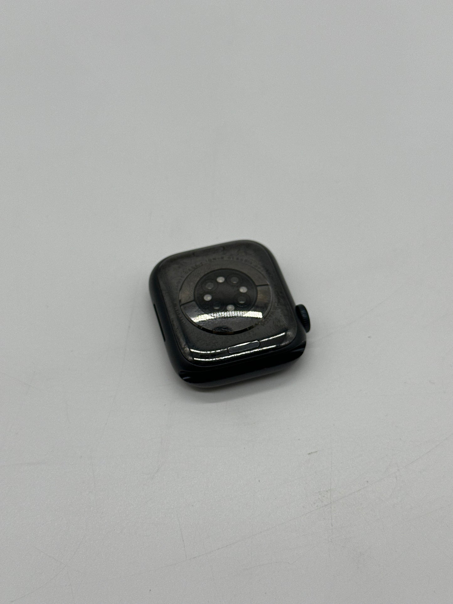 GPS Apple Watch Series 8 41MM Aluminum A2770 Face Only