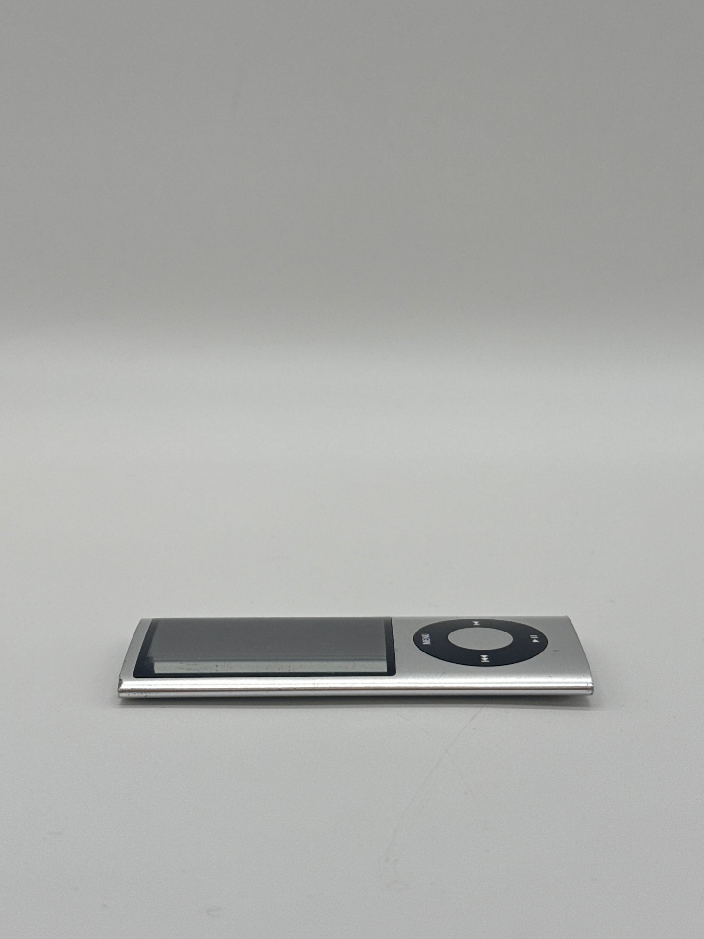 Apple iPod Nano A1320 5th Gen 8GB - Bad Battery