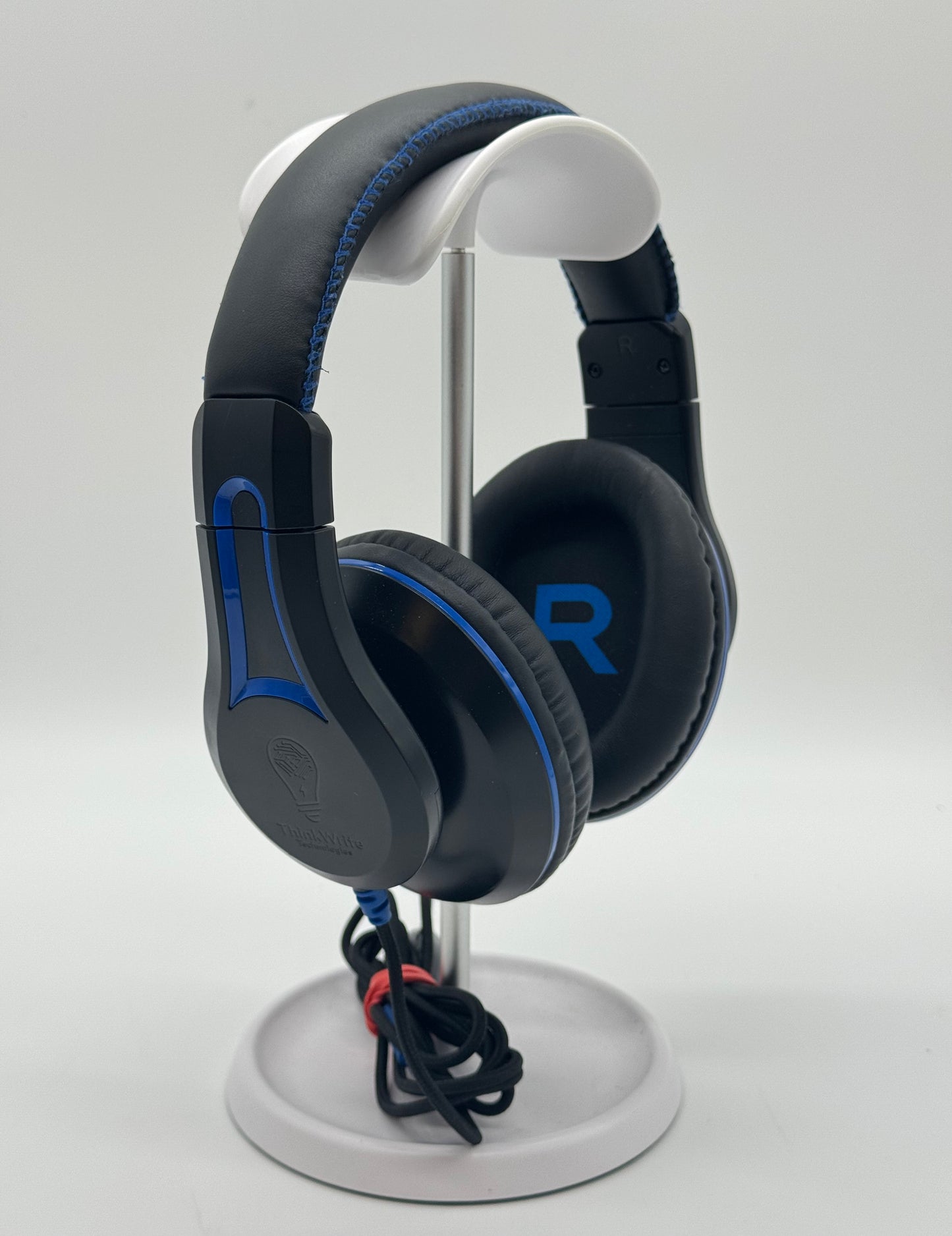 ThinkWrite Technologies TW200 Wired Gaming Headphones - Black - Used