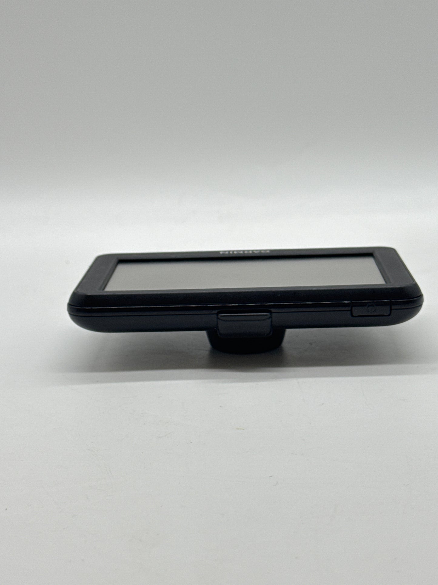 Garmin NUVI 50LM GPS Bundle Charger Mount.