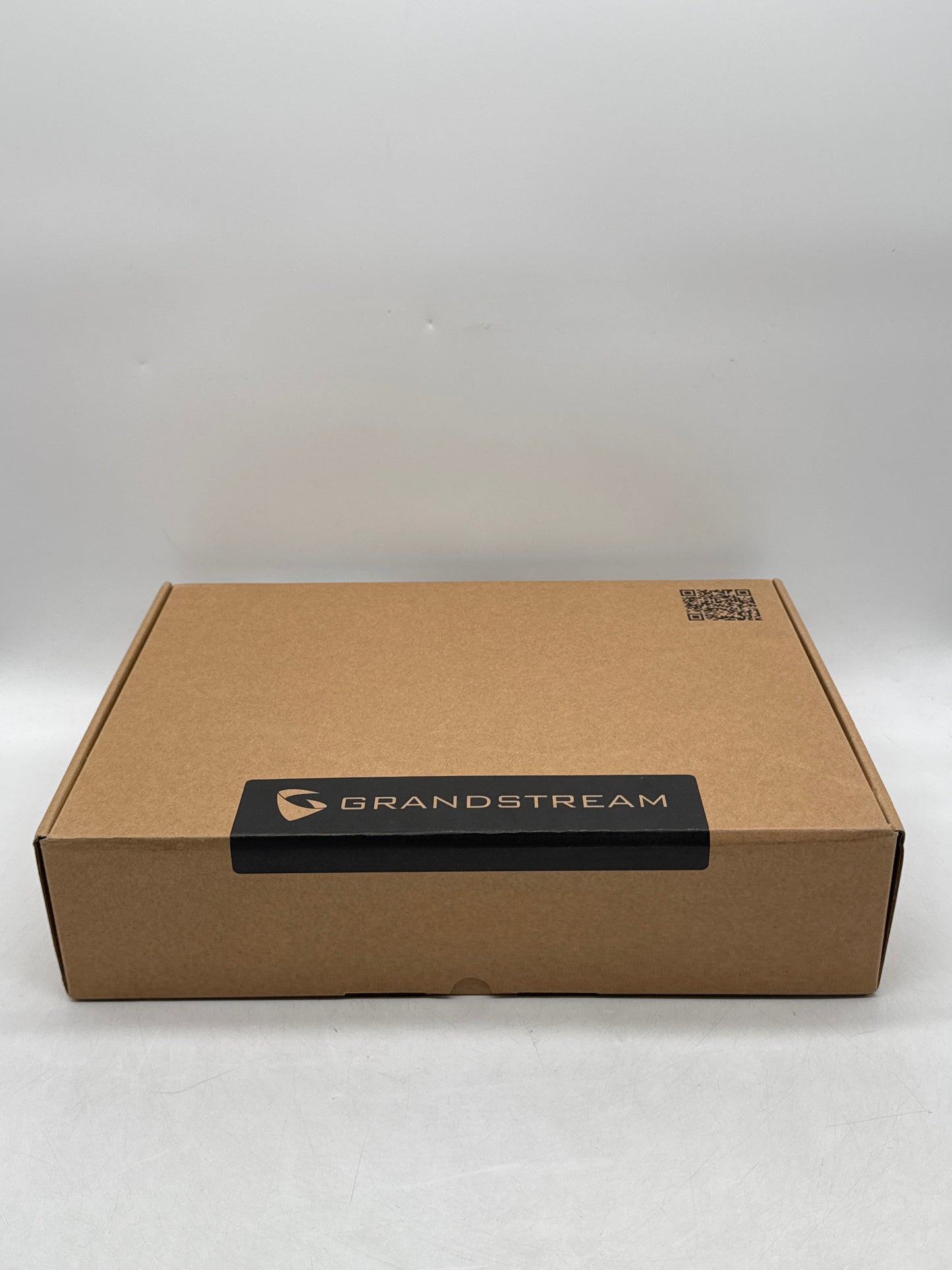 New Open Box Grandstream GRP2615 SIP Office IP Phone PoE Bluetooth