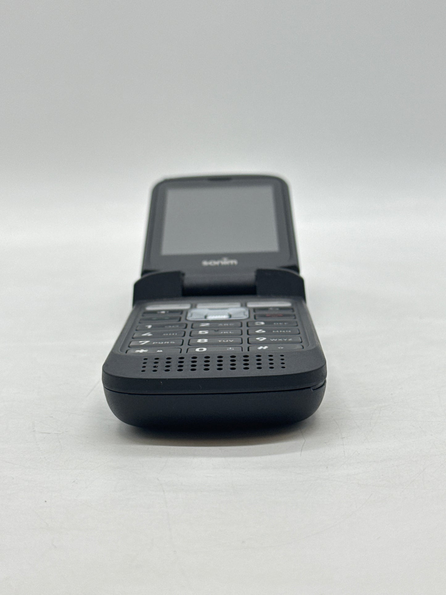 Sonim XP3 Plus XP3900 Rugged Flip Phone 16GB Wi-Fi Only