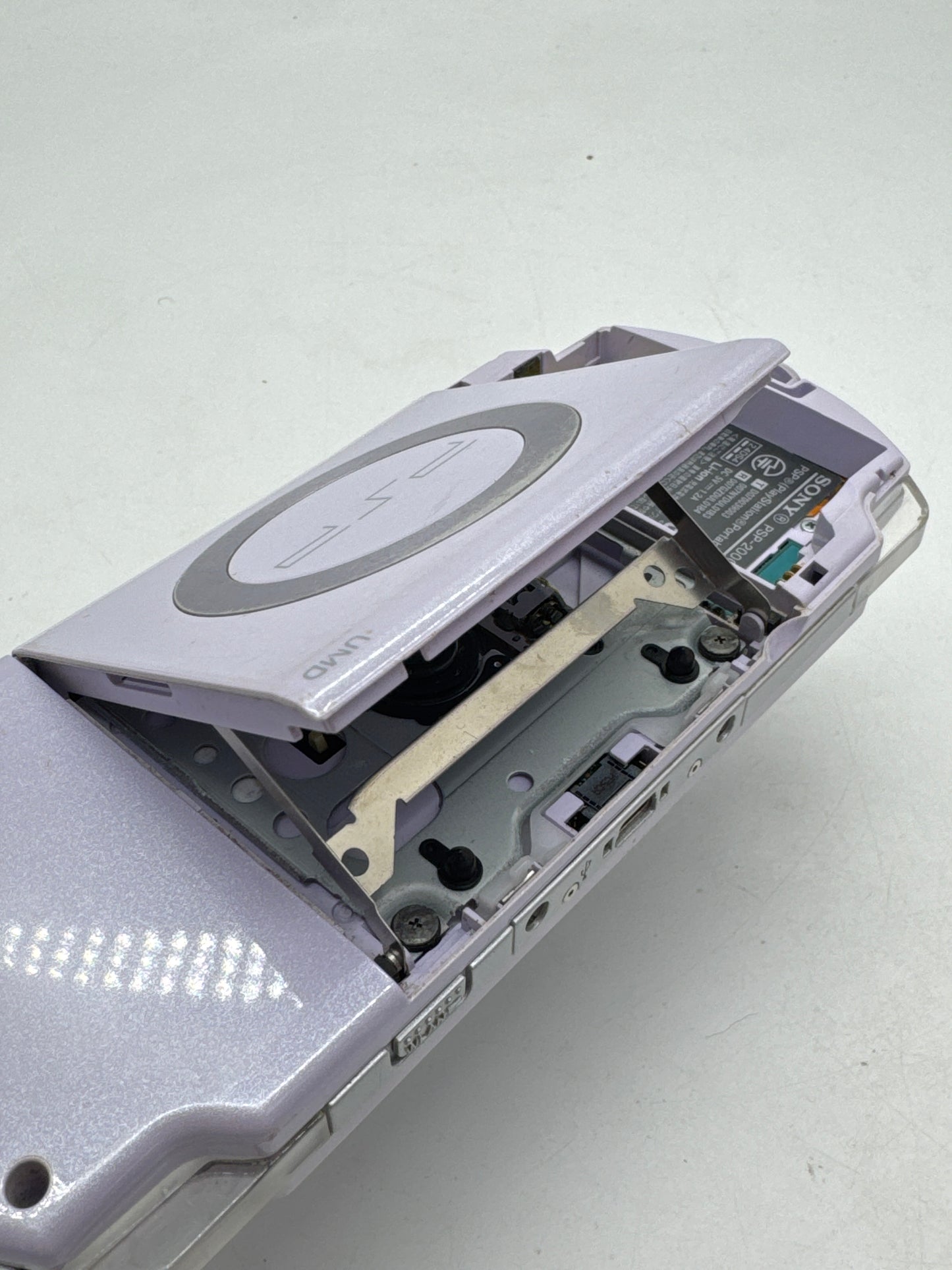 Sony PlayStation PSP-2000 Lavender Console Only #381 READ AS IS